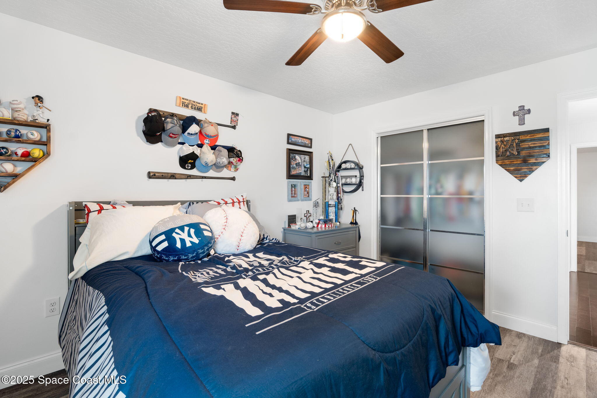 405 Lake View Lane