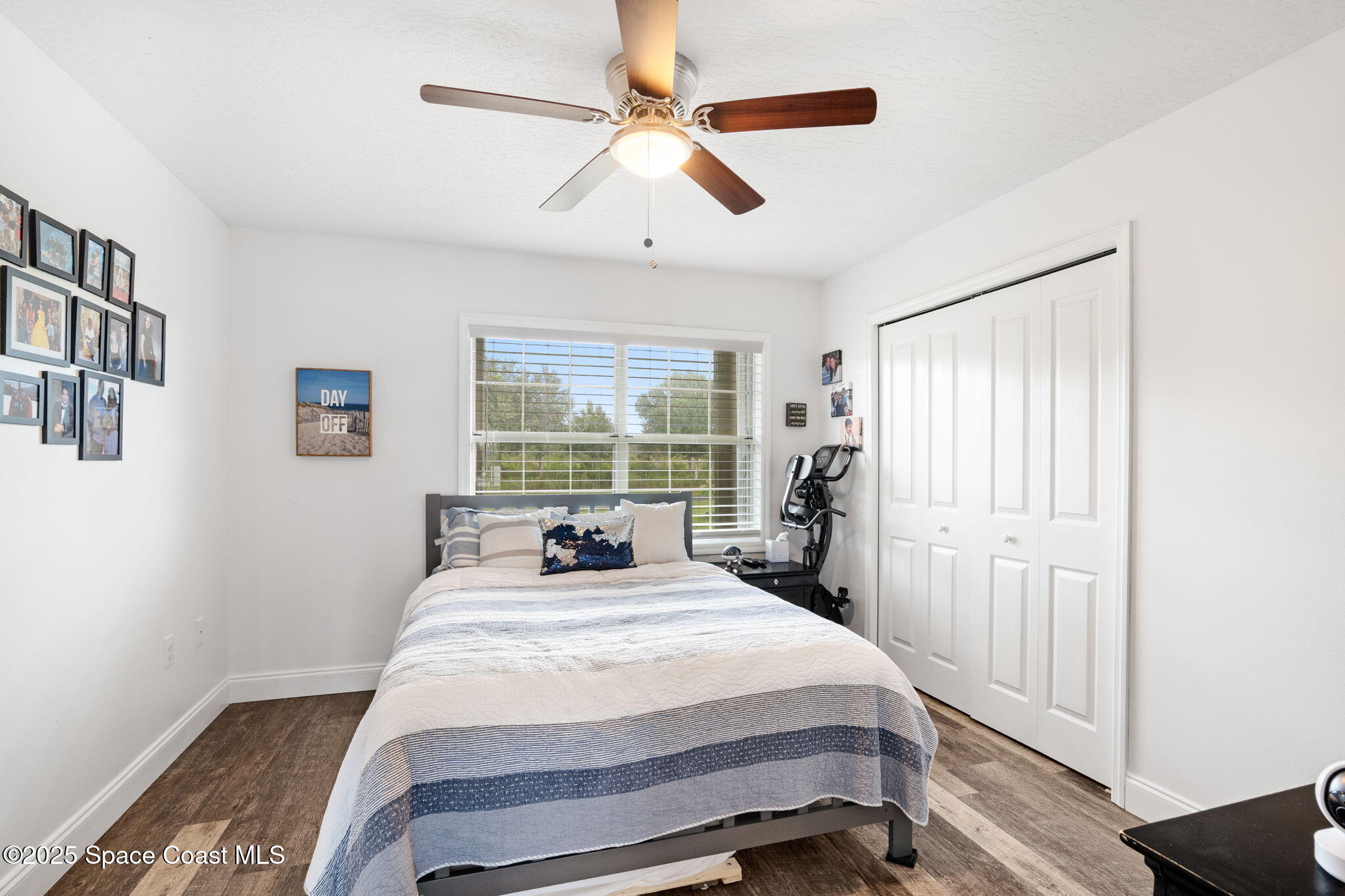 405 Lake View Lane
