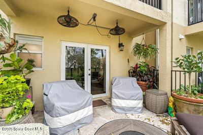 1635 42nd Square, 104