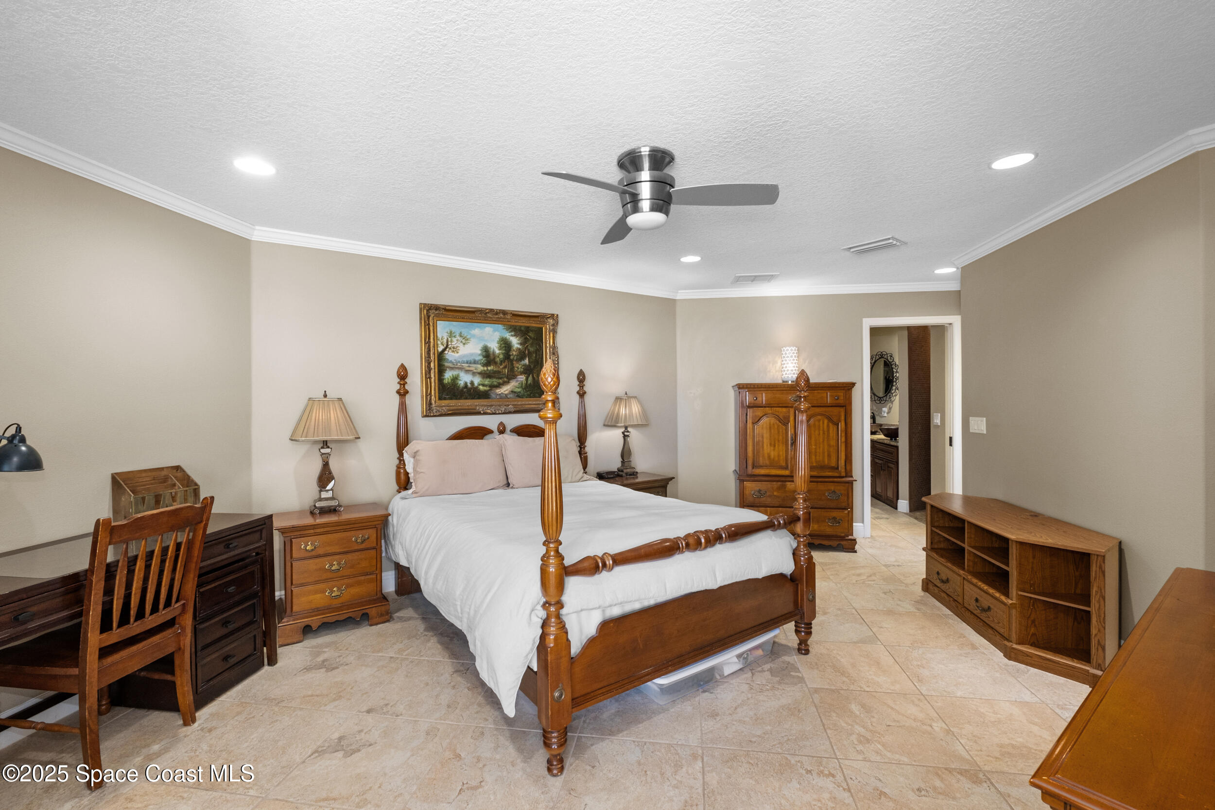 700 Wavecrest Avenue, 102