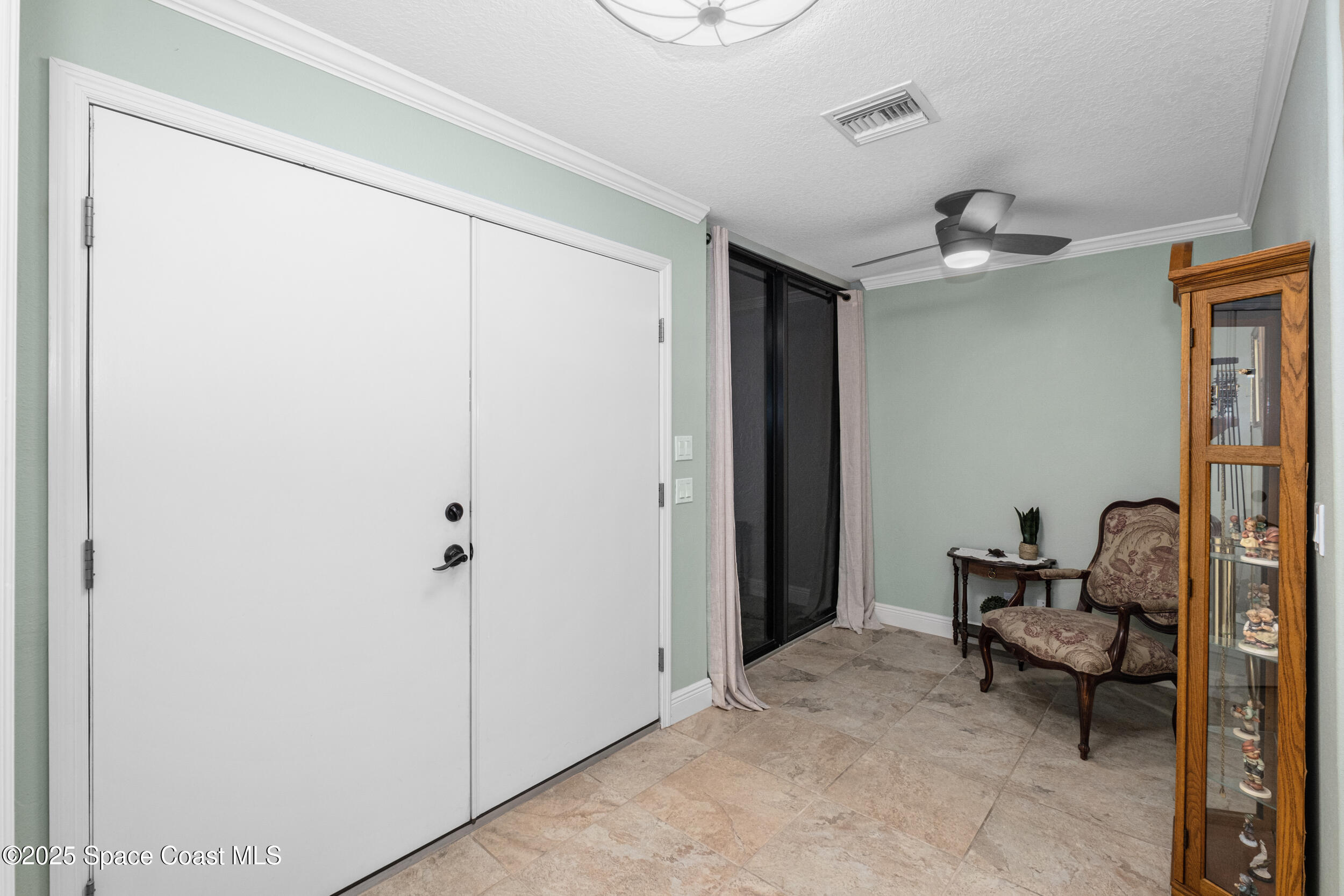 700 Wavecrest Avenue, 102