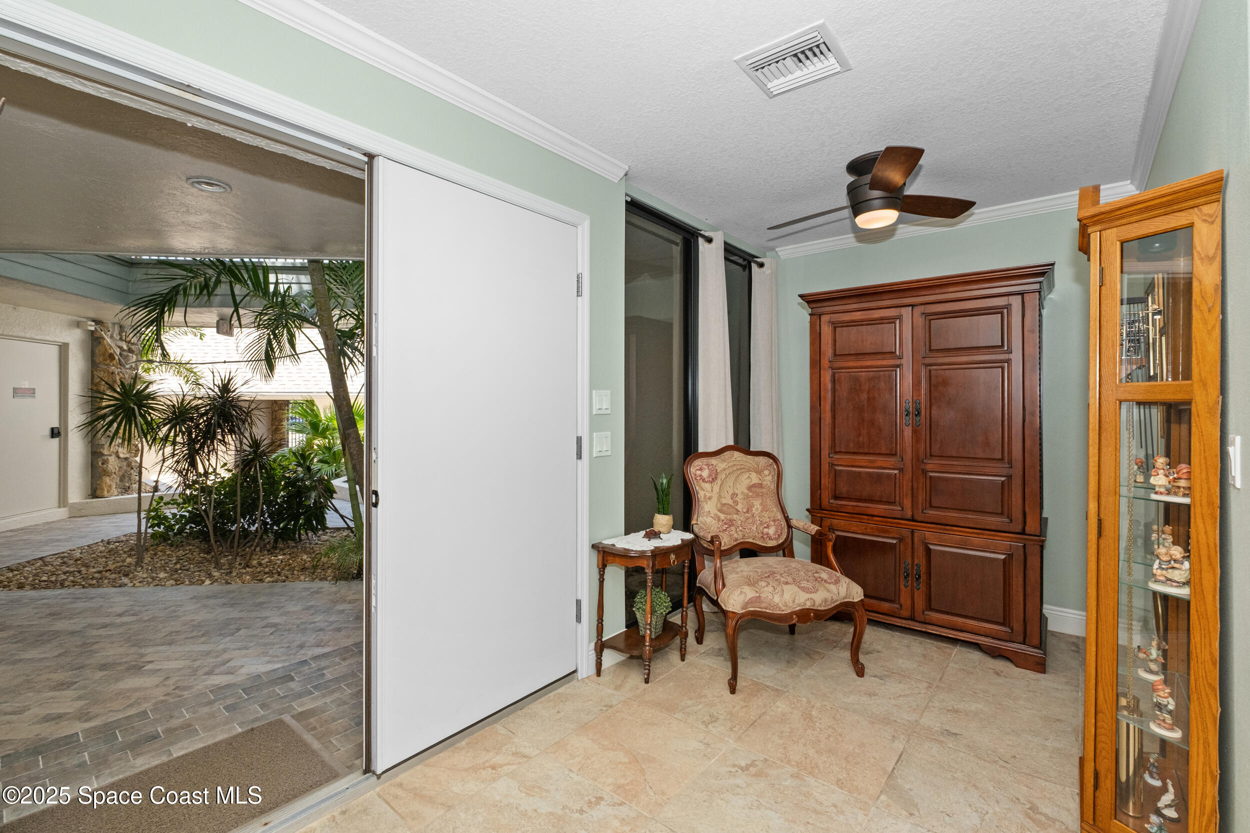 700 Wavecrest Avenue, 102