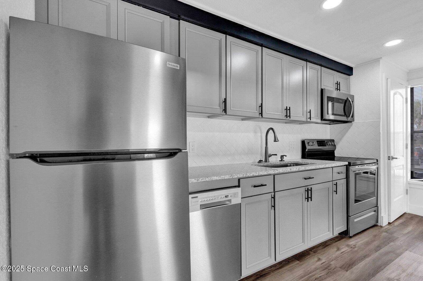 3912 Overlook Drive, 38