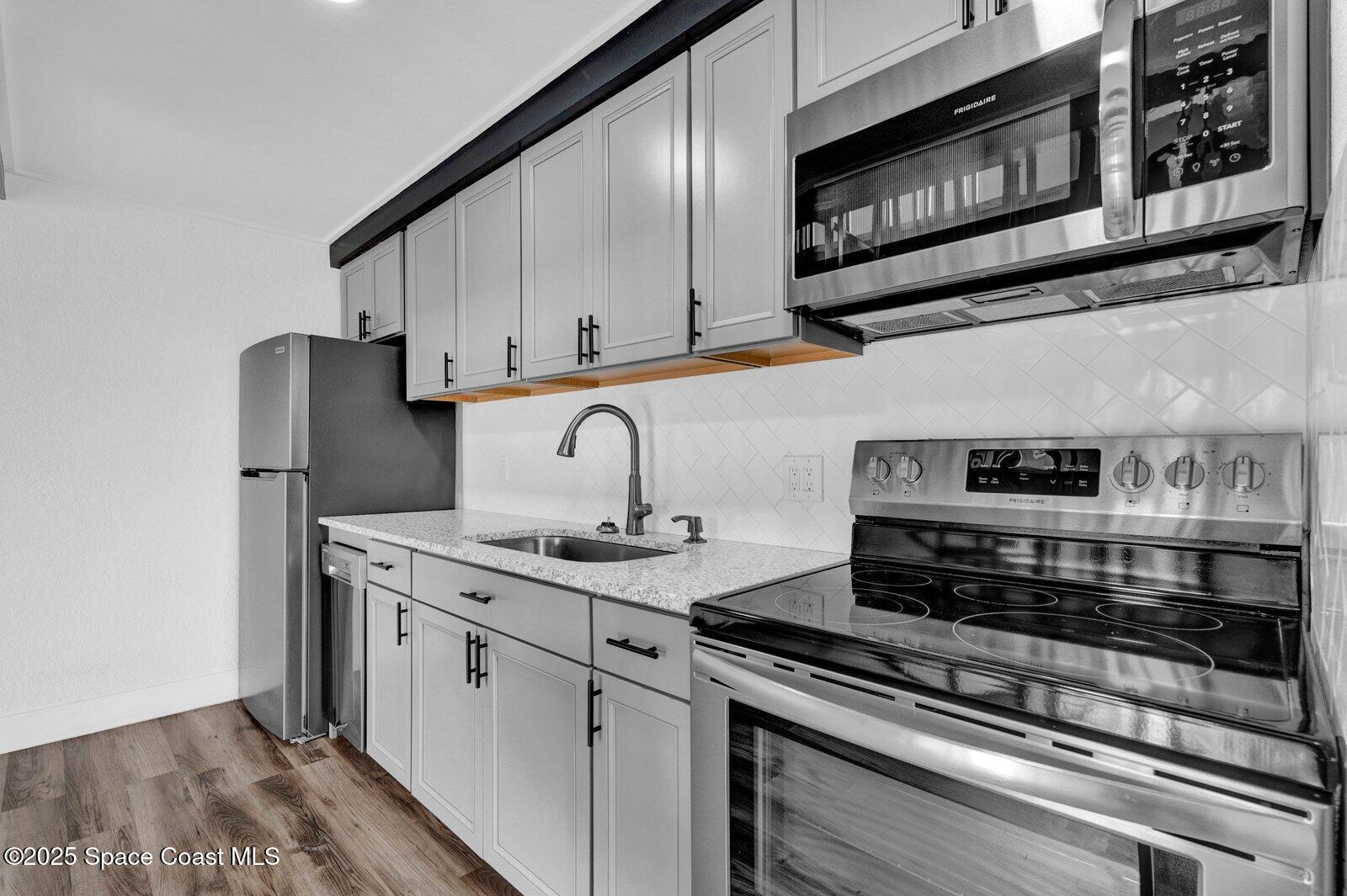 3912 Overlook Drive, 38