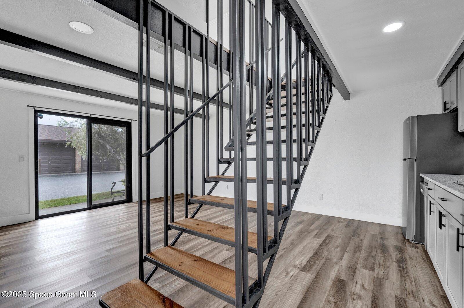 3912 Overlook Drive, 38