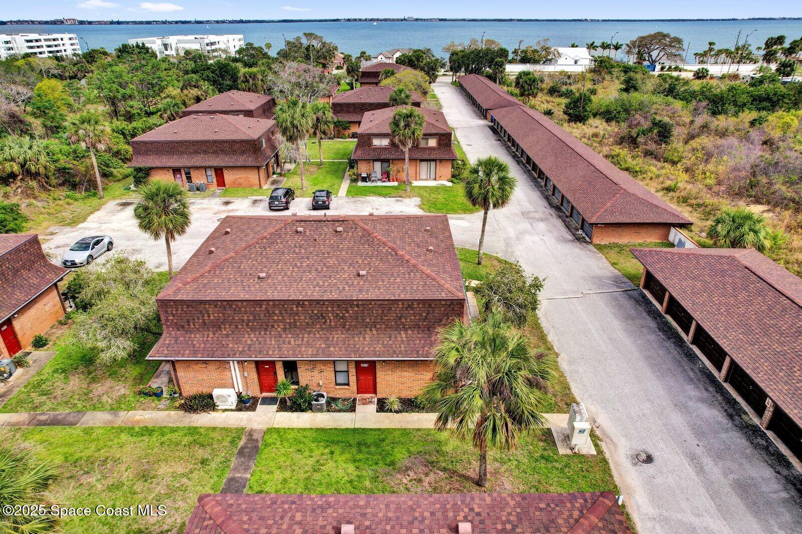 3912 Overlook Drive, 38