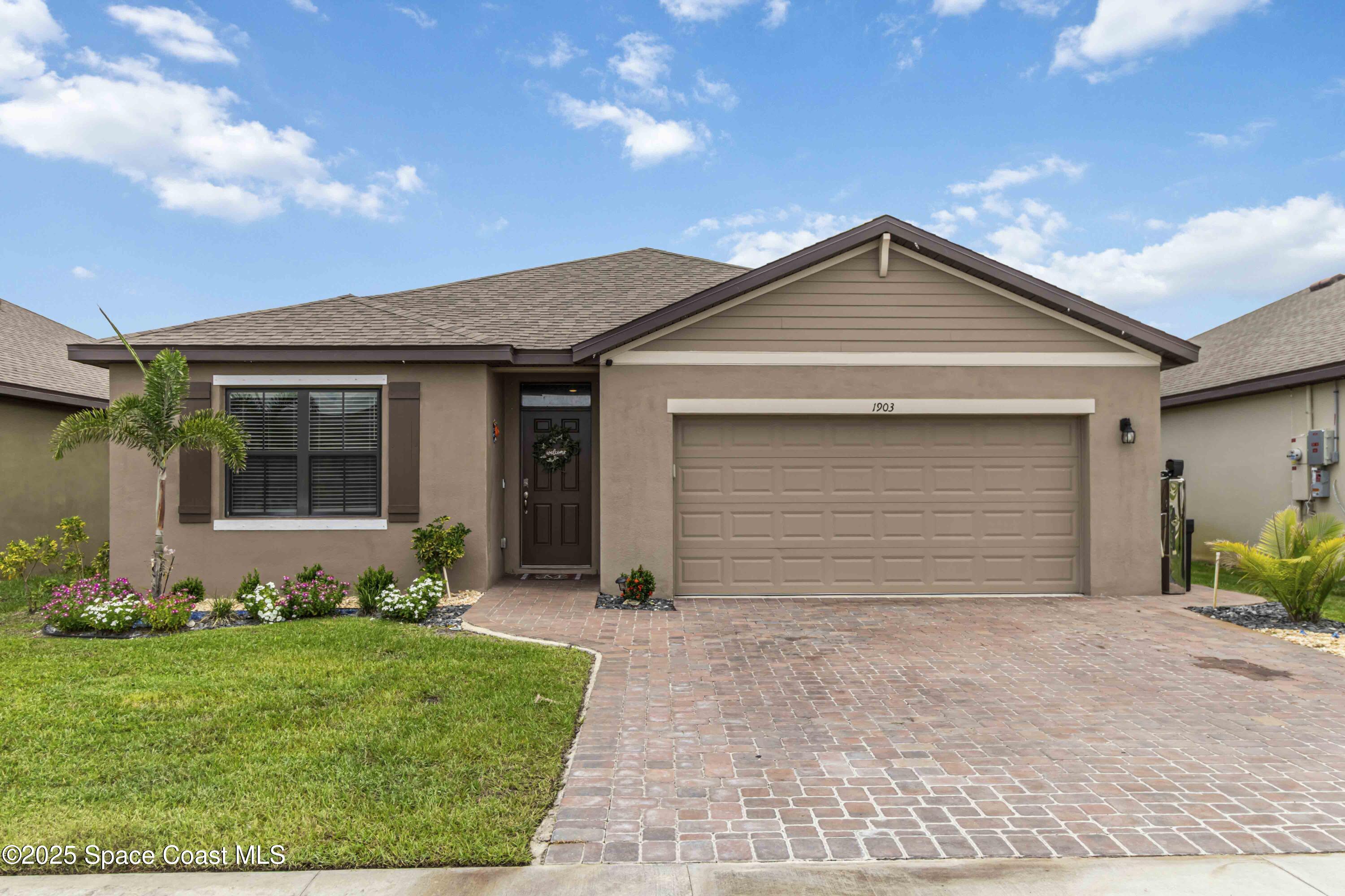 1903 Farmhouse Road SE