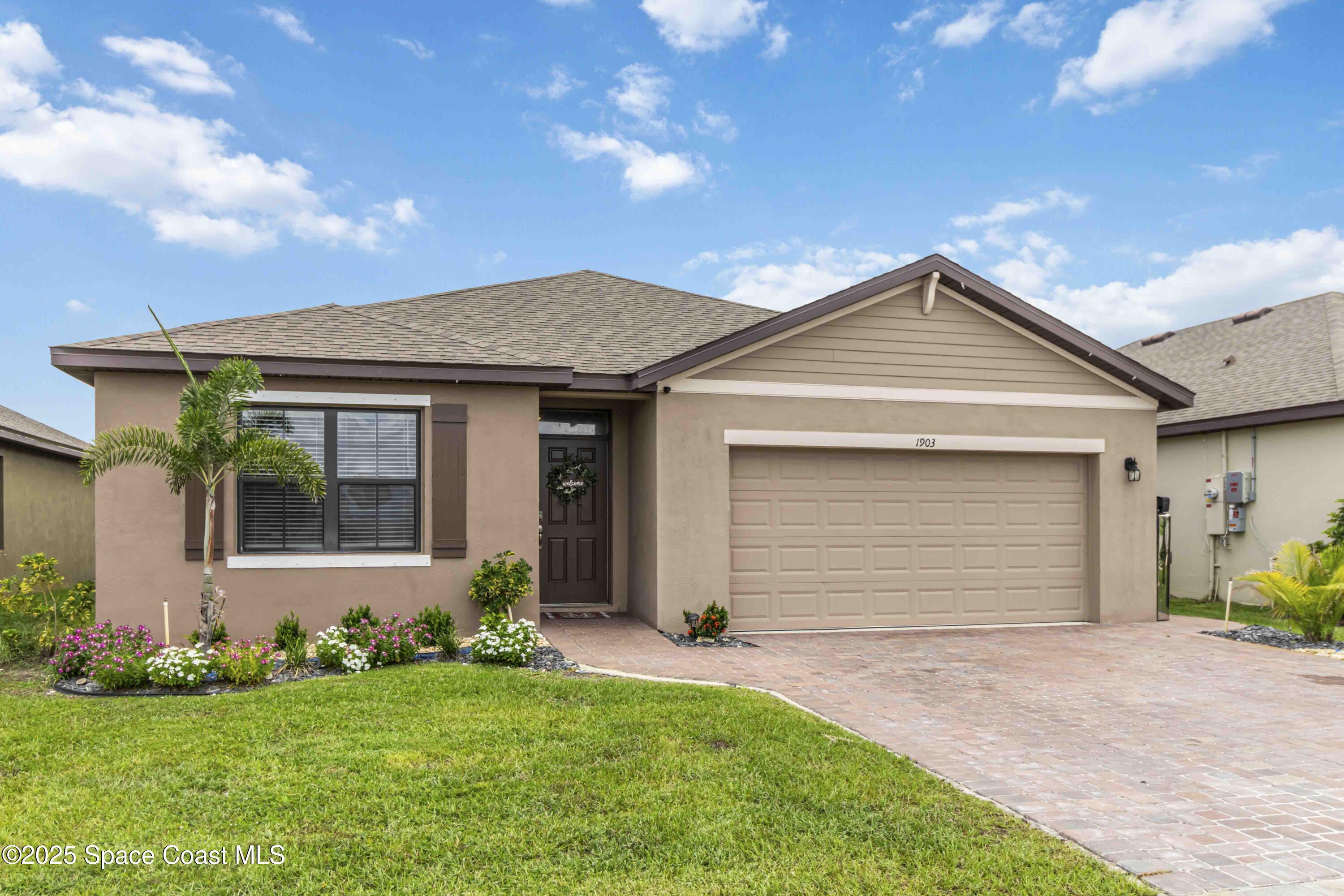 1903 Farmhouse Road SE
