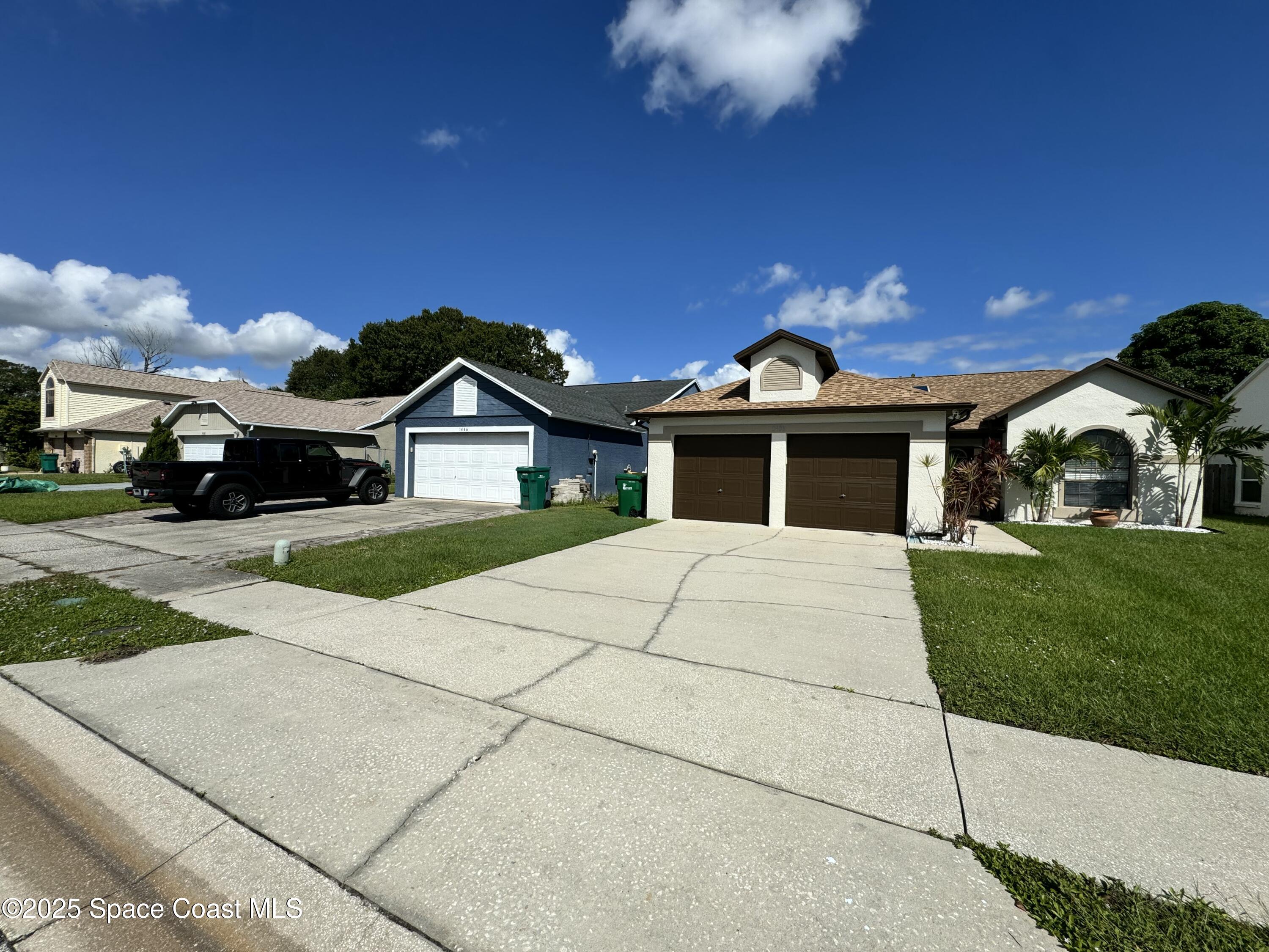 1436 Brook Drive, Melbourne