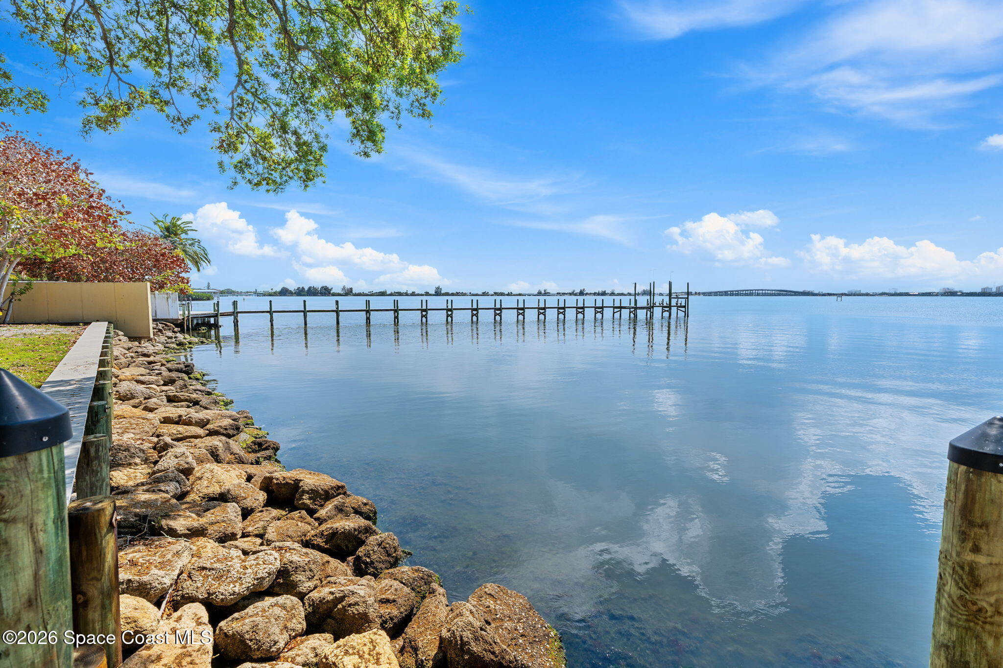 1000 N Riverside Drive