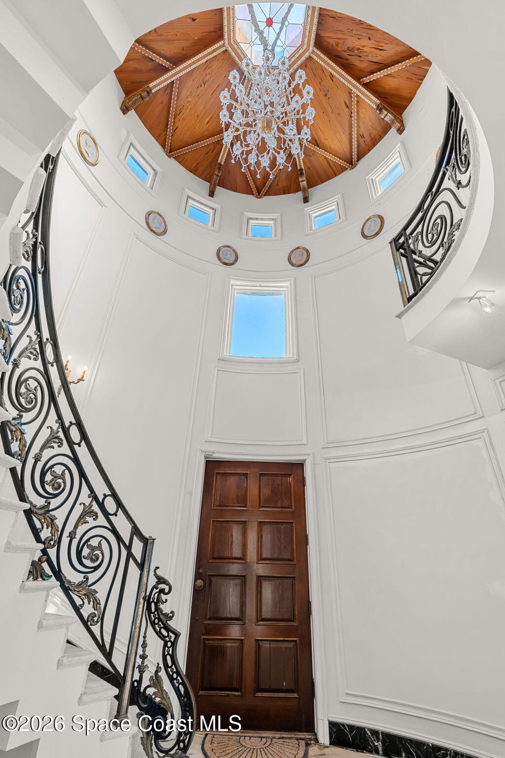 1000 N Riverside Drive