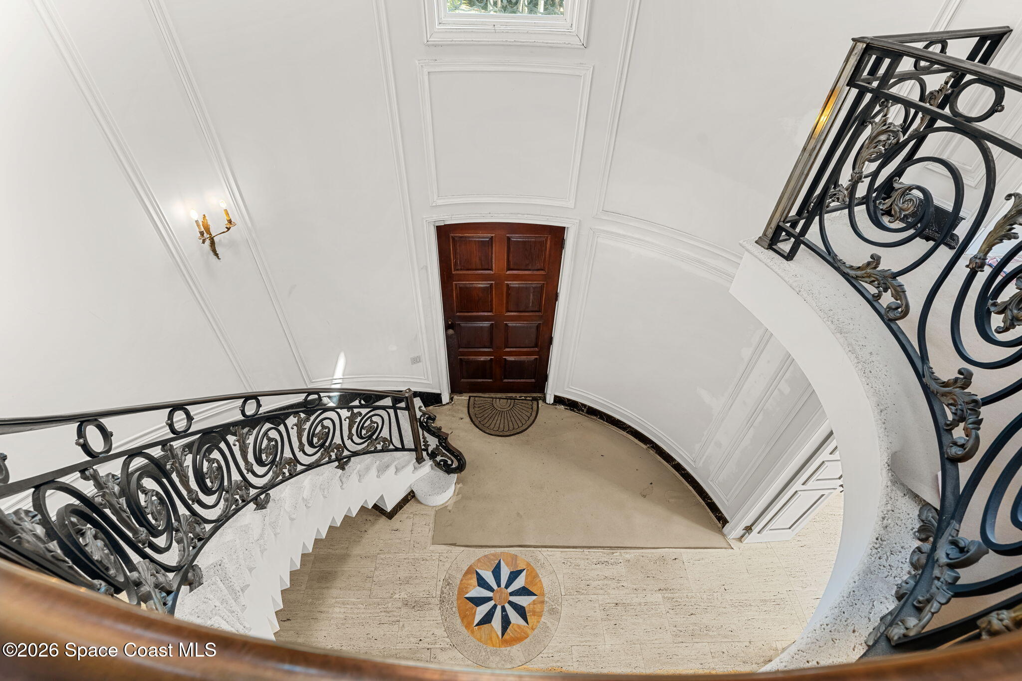 1000 N Riverside Drive