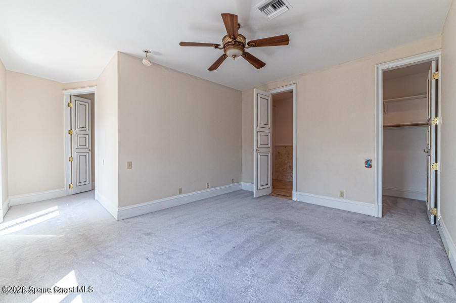 1000 N Riverside Drive