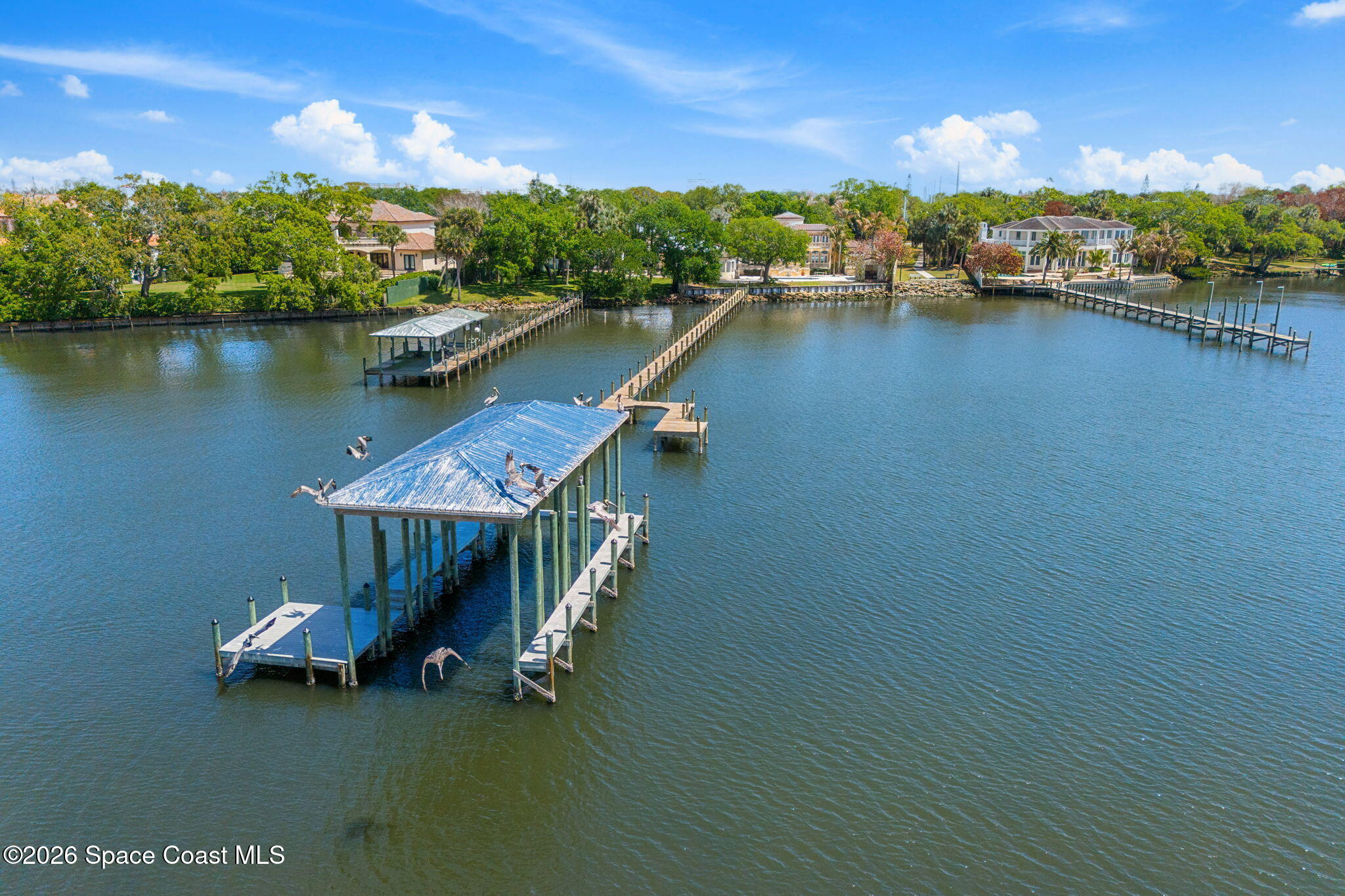 1000 N Riverside Drive