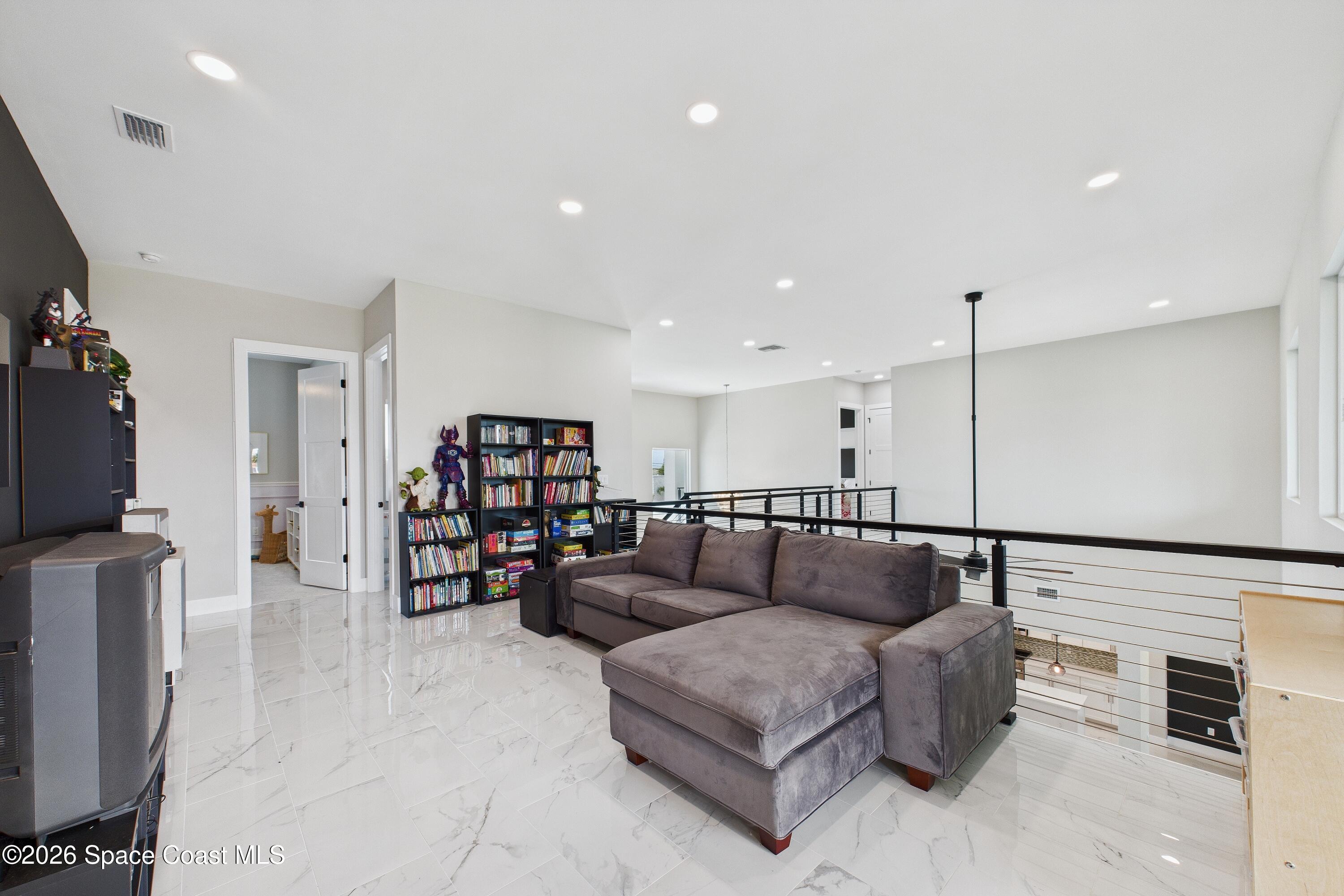 2345 N Riverside Drive
