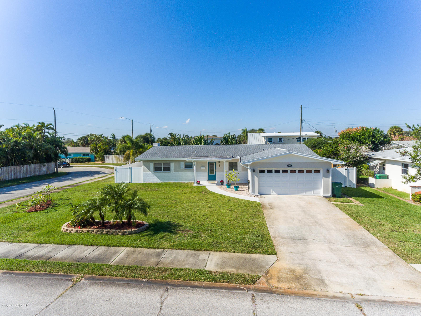 240 Pineapple Street