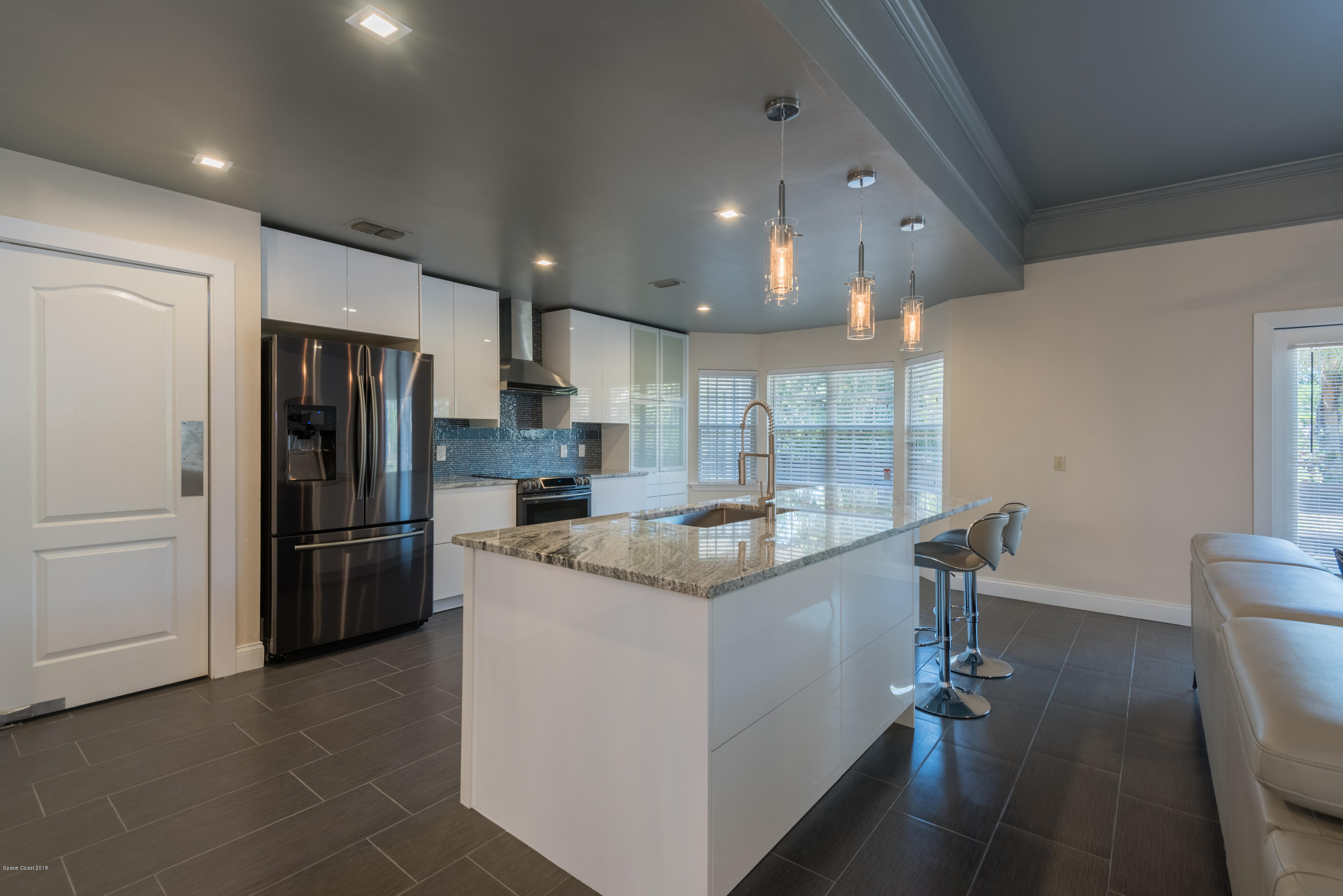 1185 Old Parsonage Drive