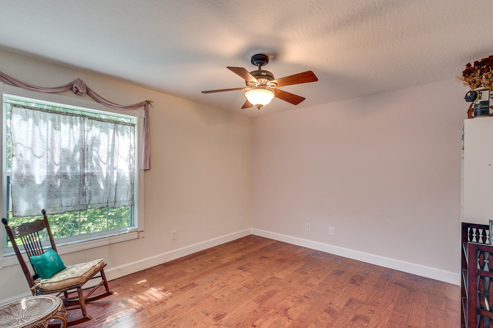 625 Sandpiper Circle