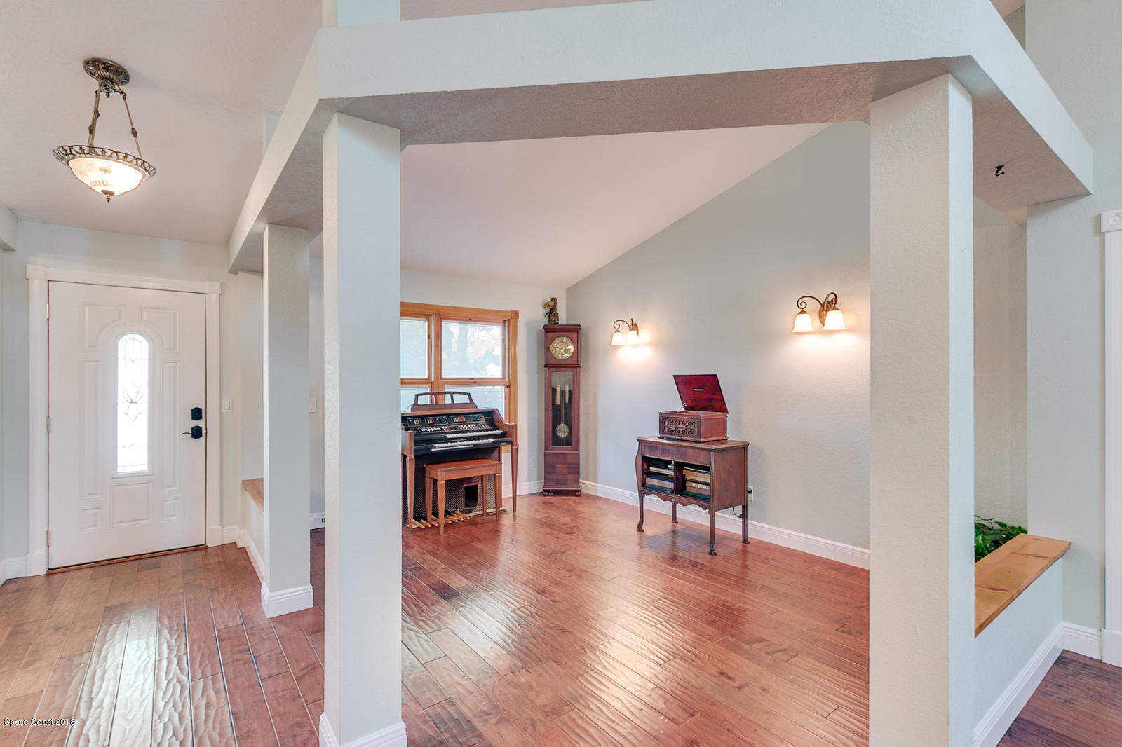 625 Sandpiper Circle