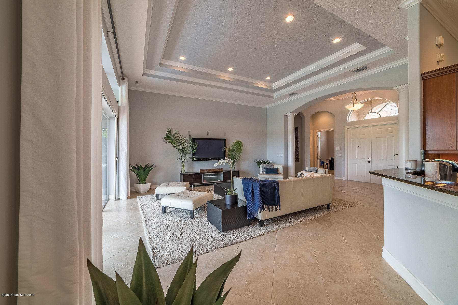 6695 Arroyo Drive