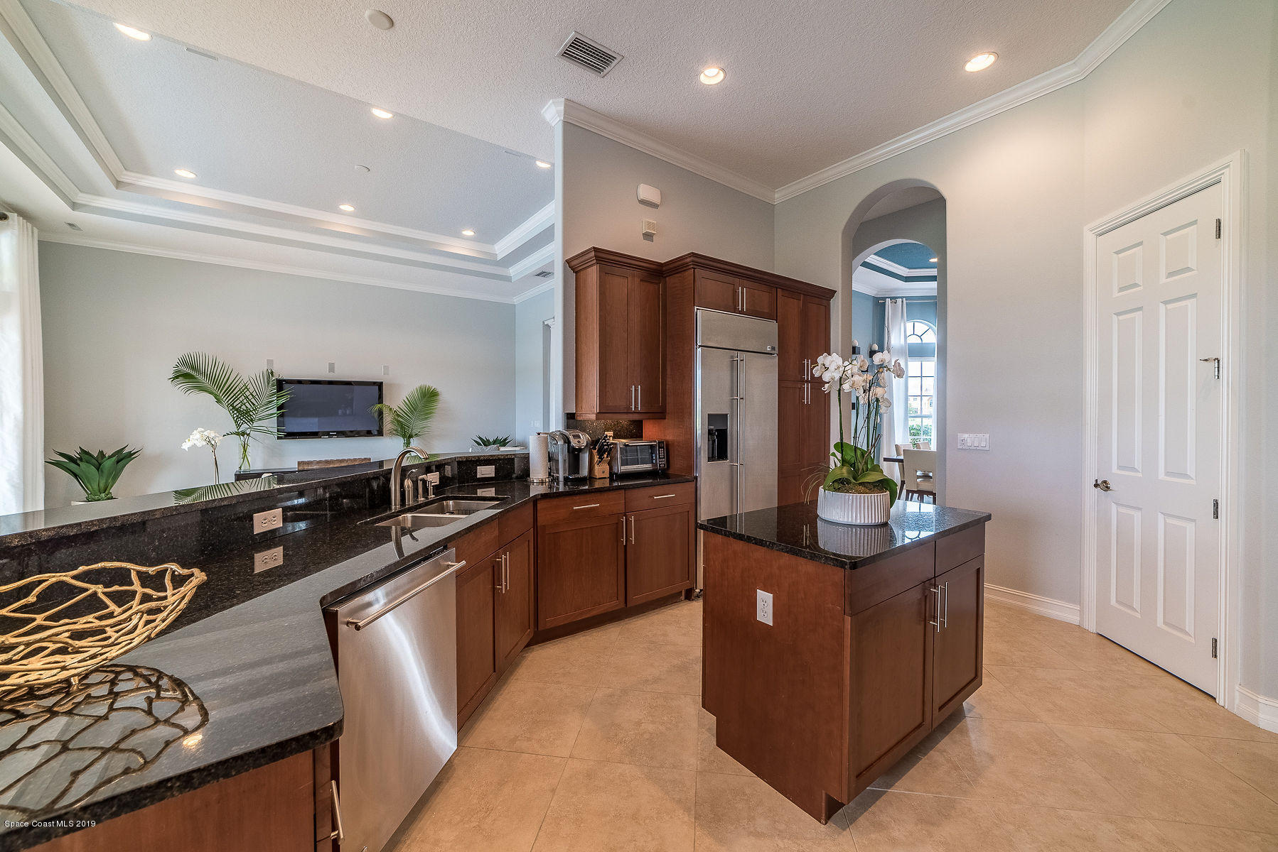 6695 Arroyo Drive