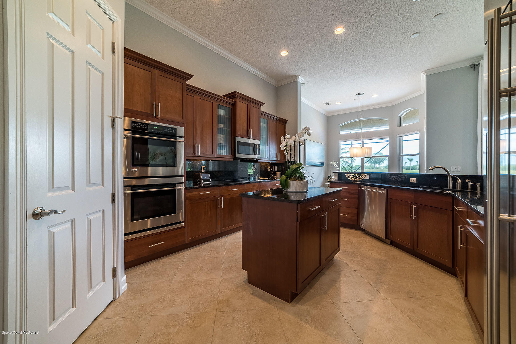 6695 Arroyo Drive