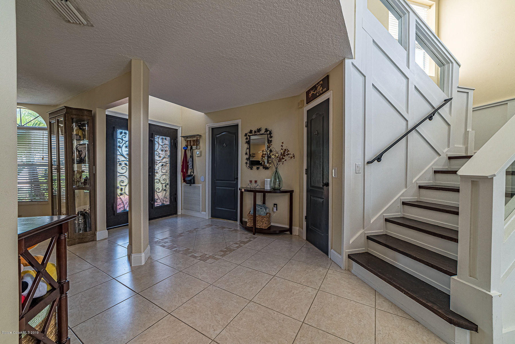3987 Saint Armens Circle