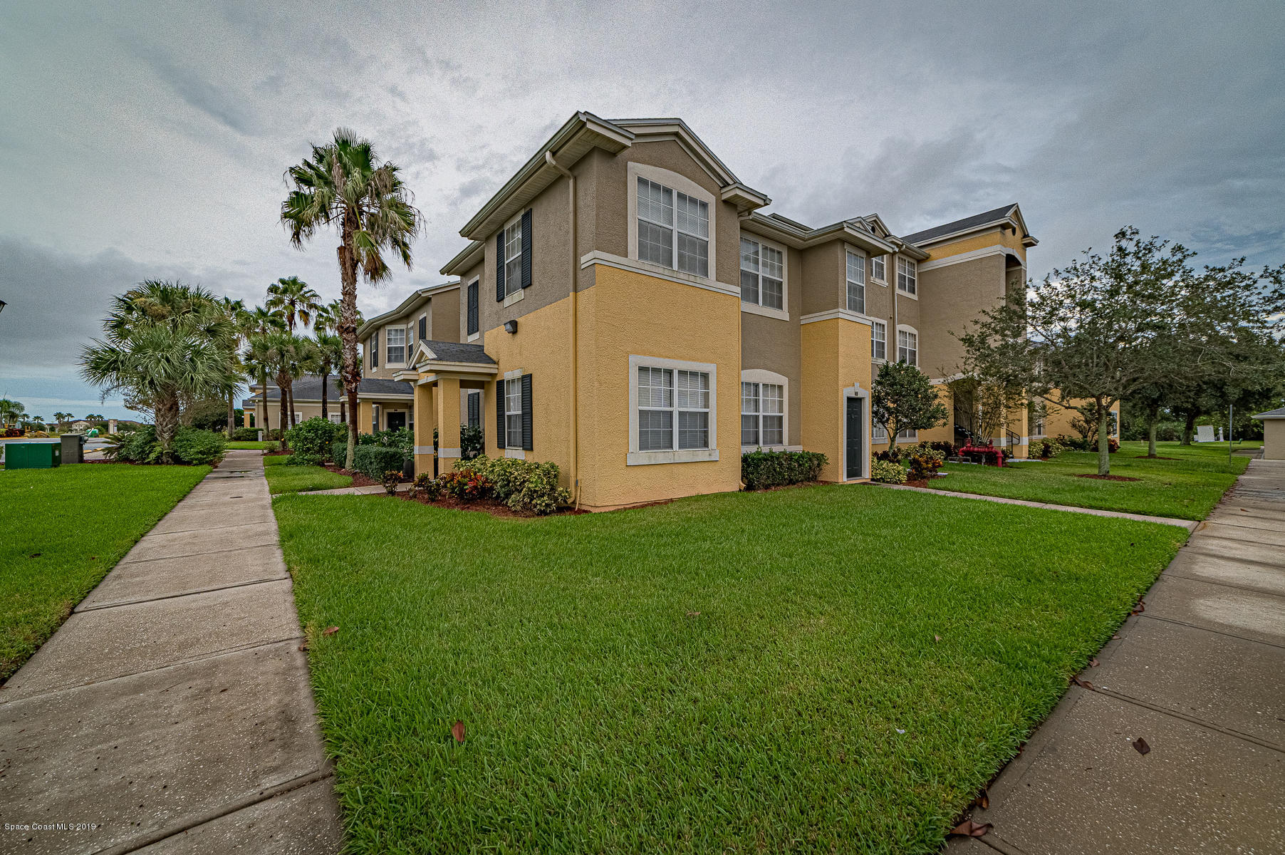 5692 Star Rush Drive, 204