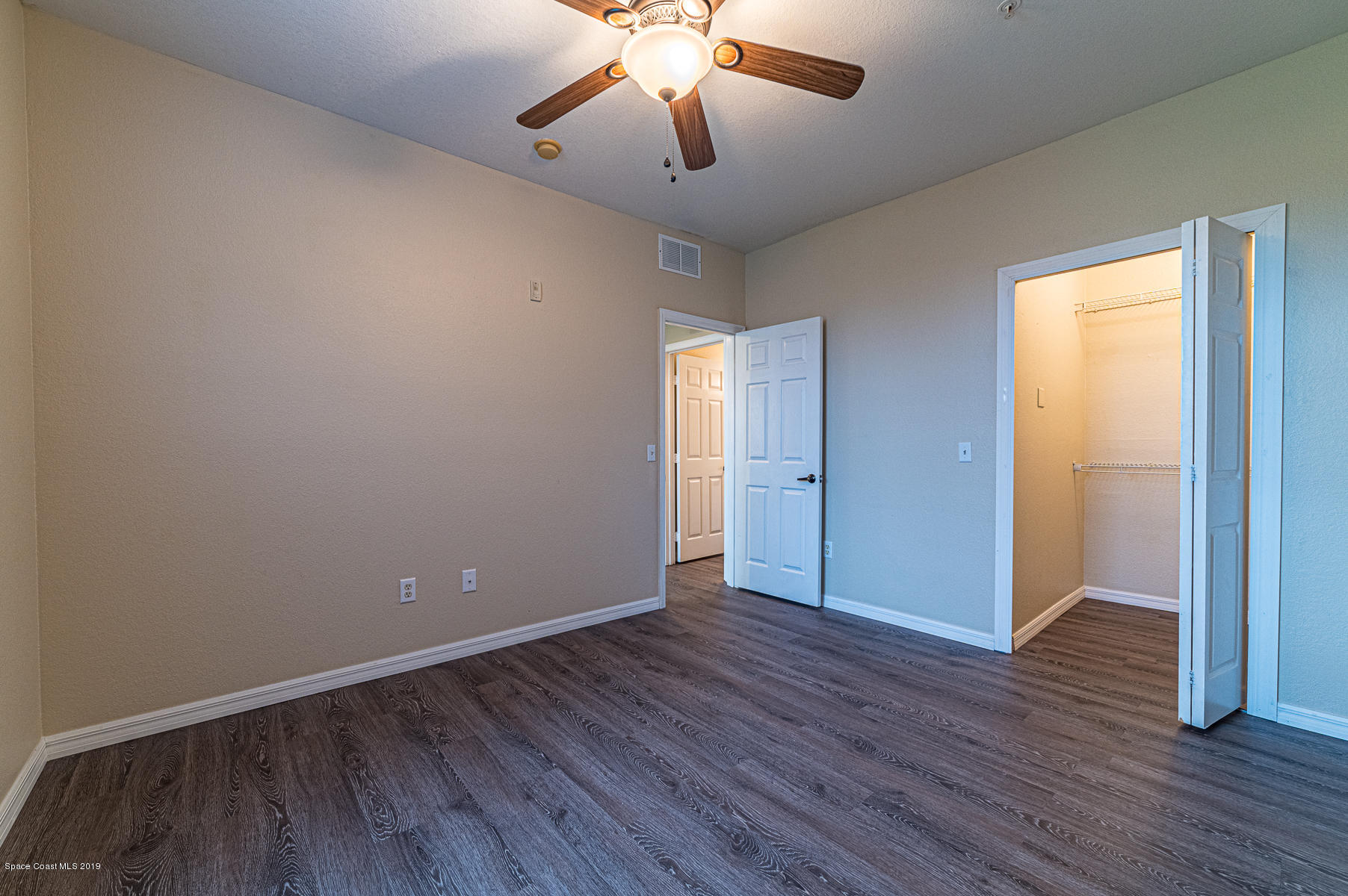 5692 Star Rush Drive, 204