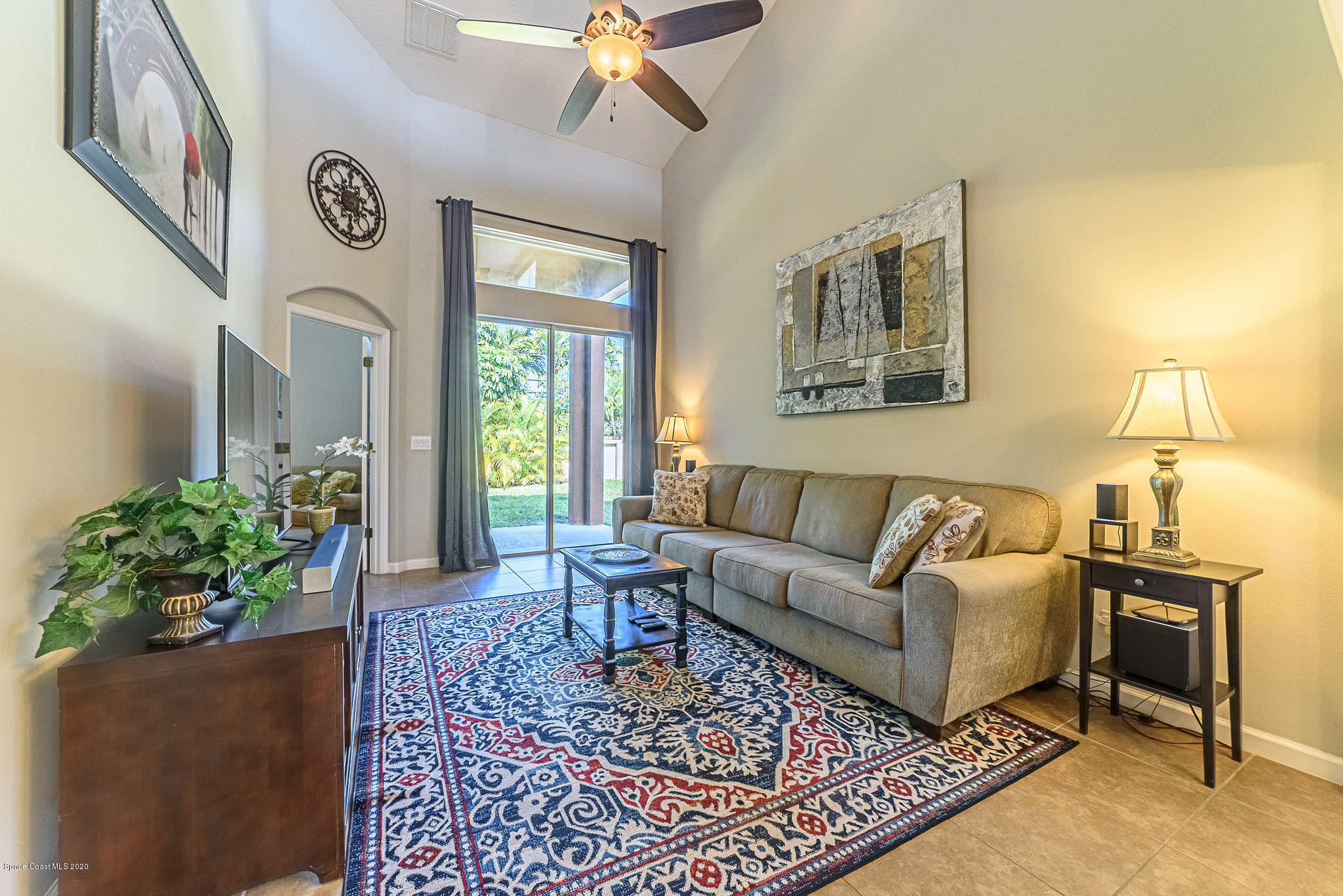 124 Redondo Drive