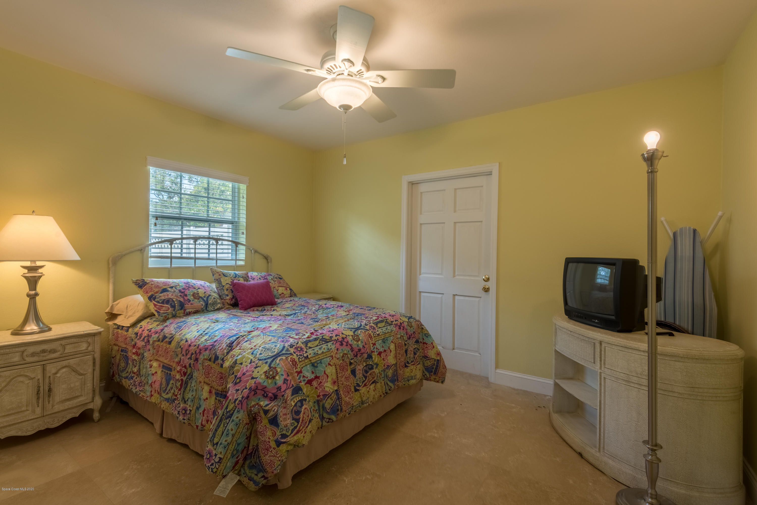 509 Riverside Circle