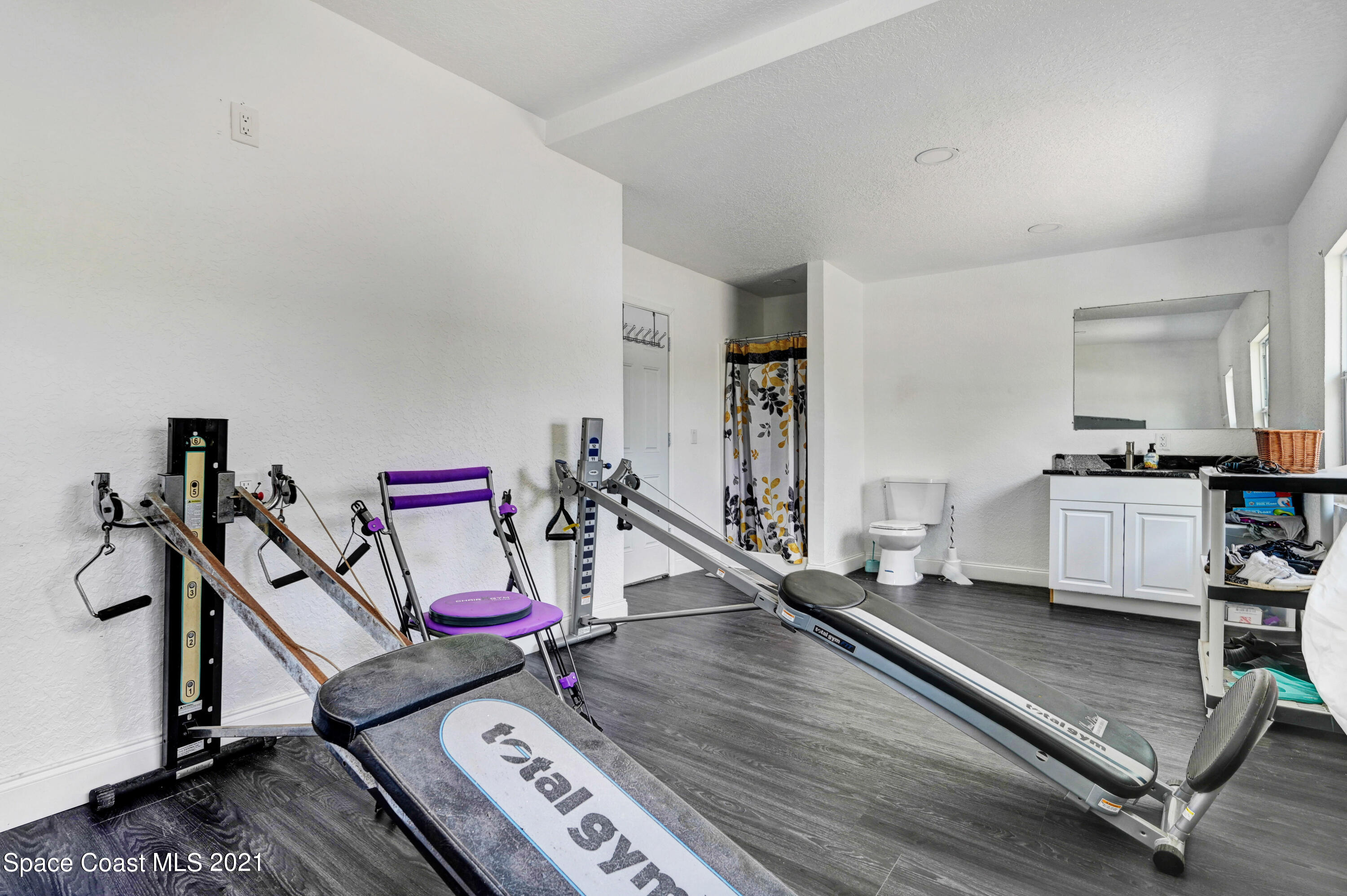 4485 Aurantia Road
