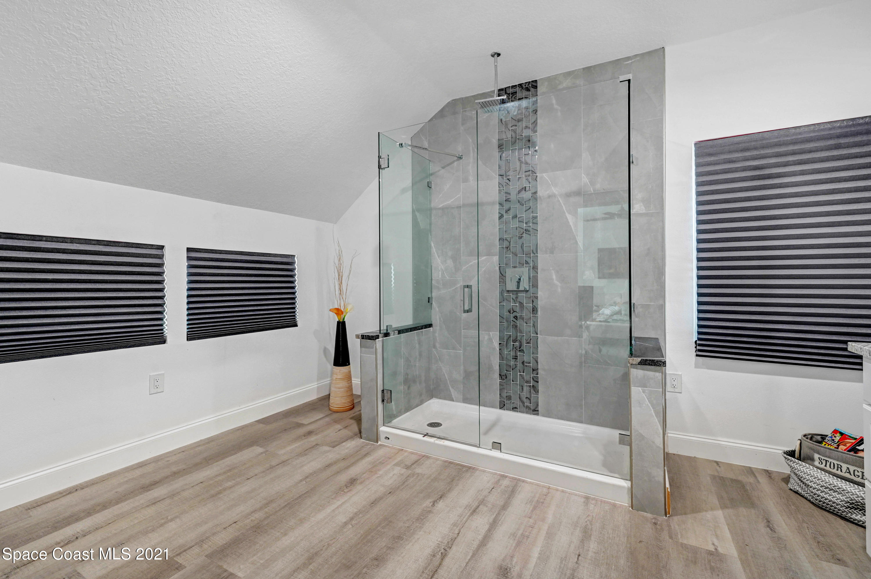 4485 Aurantia Road