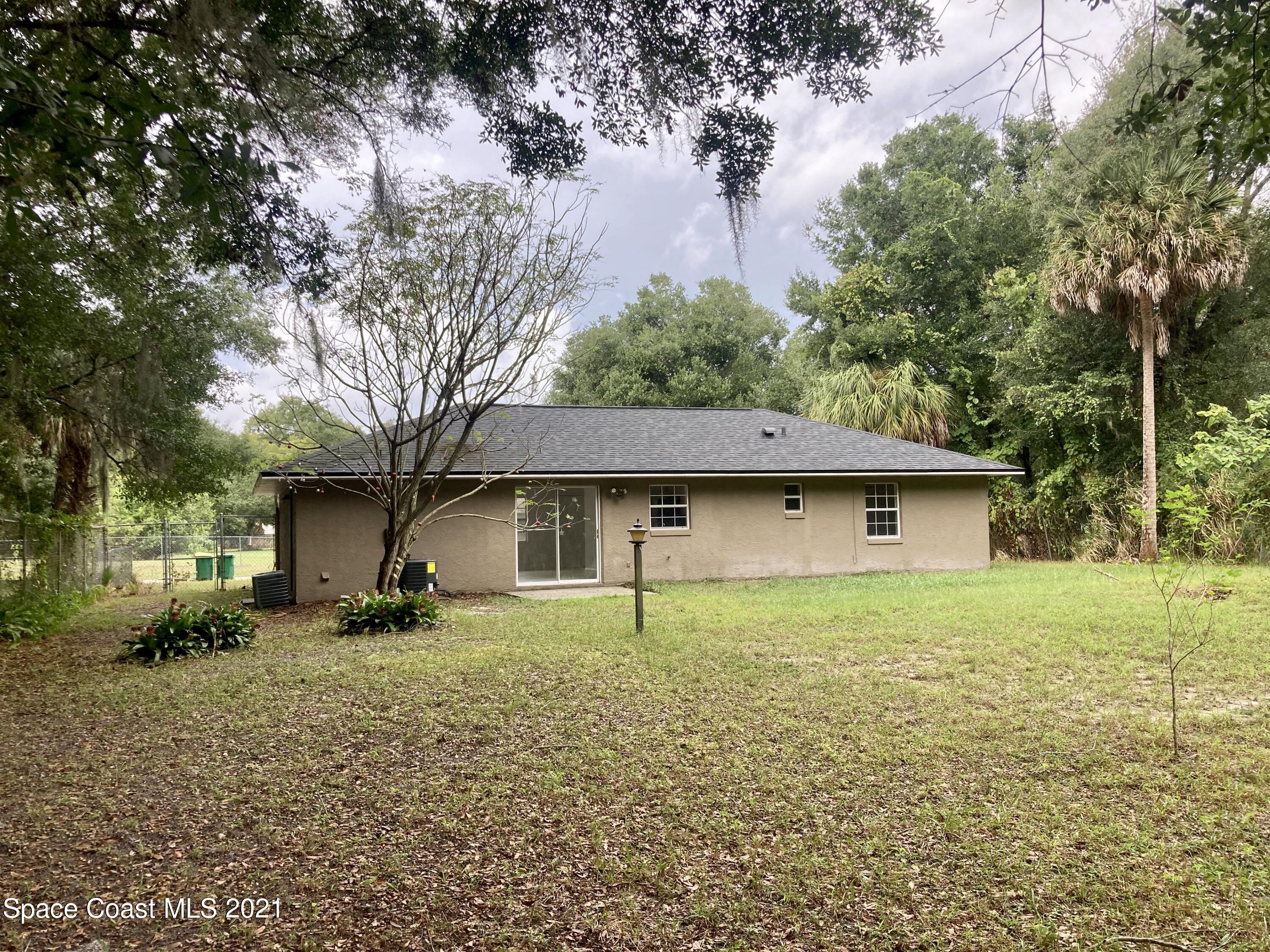 2527 Orange Avenue