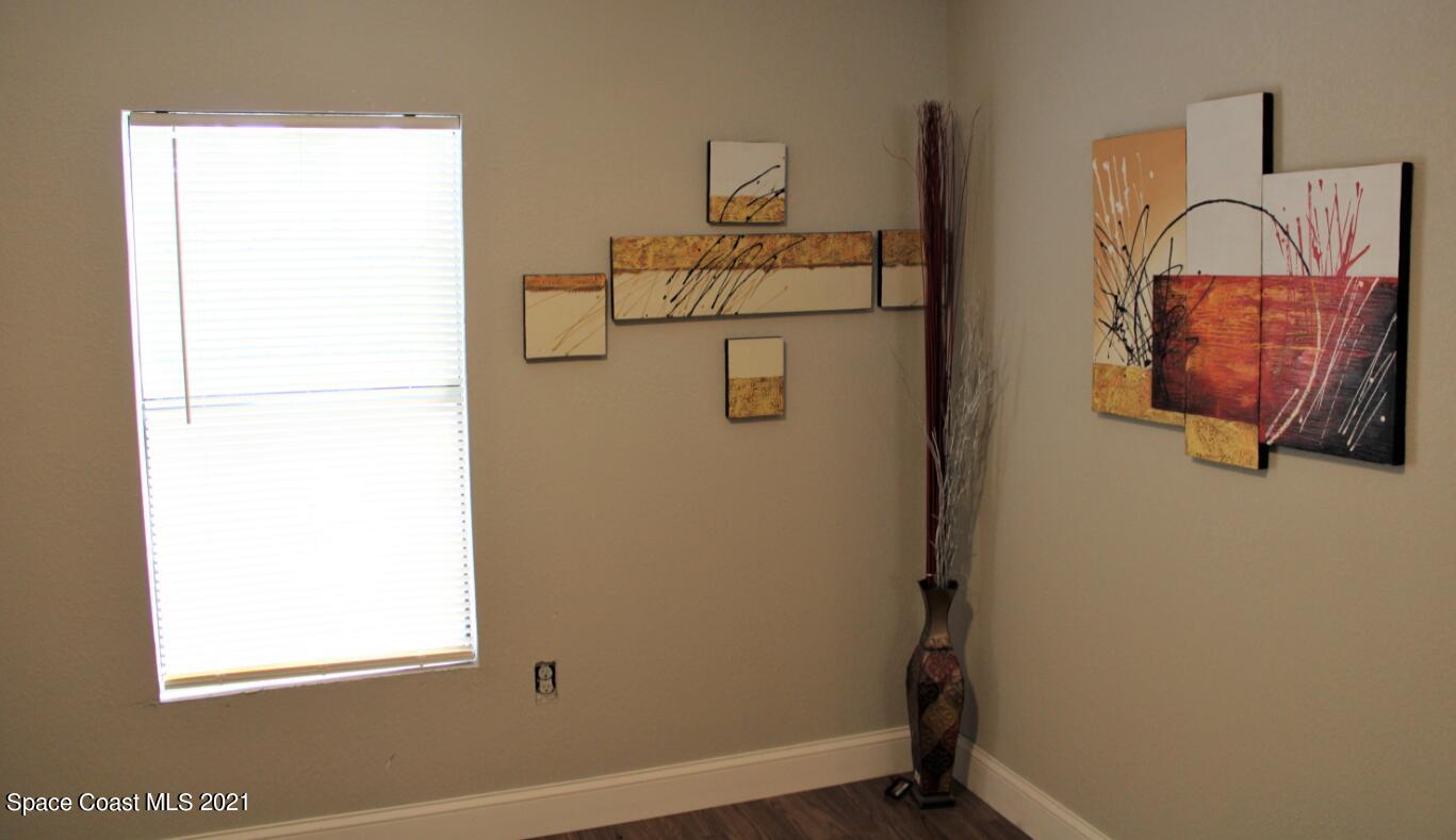 427 Cross Road