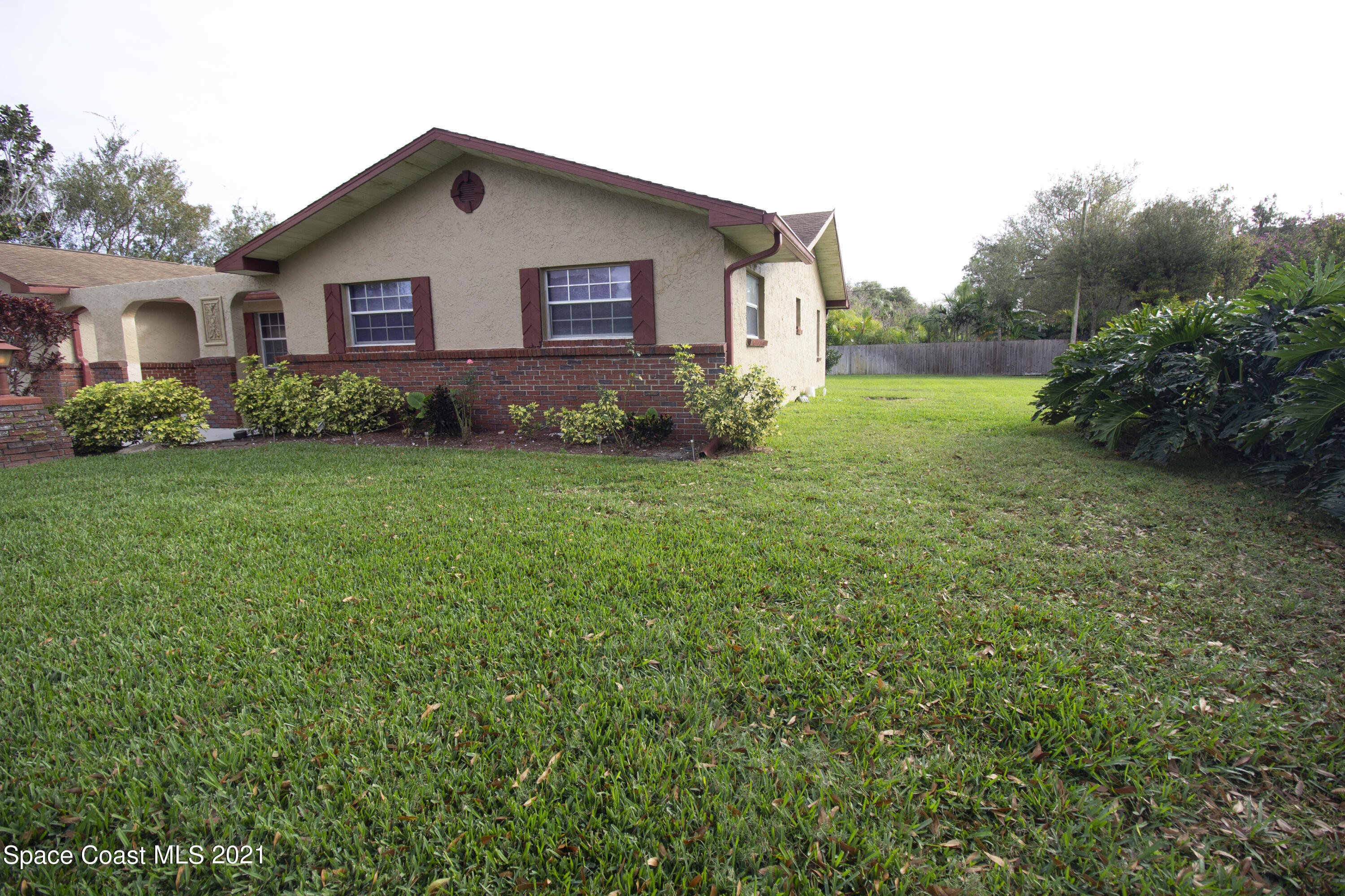 930 Miller Lane