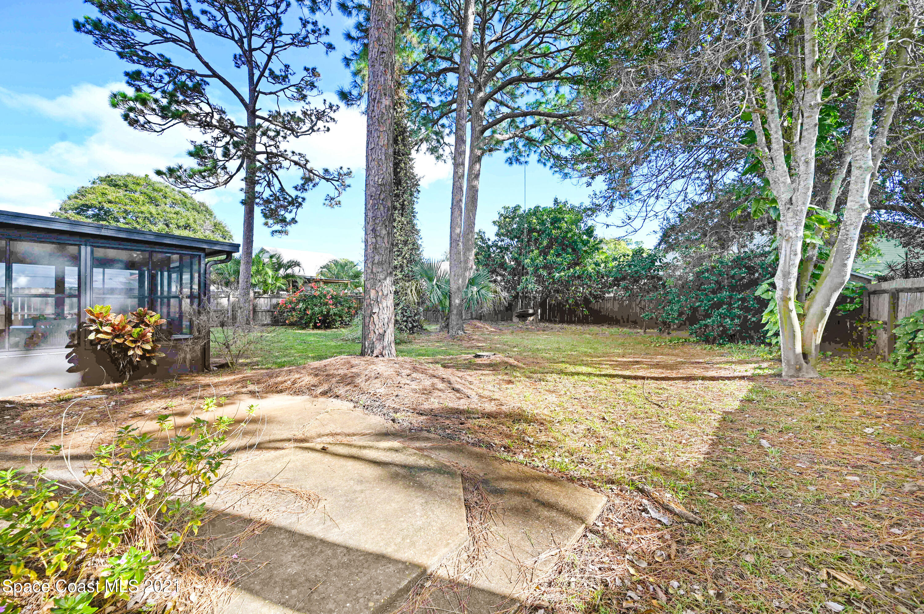 808 Pine Valley Court
