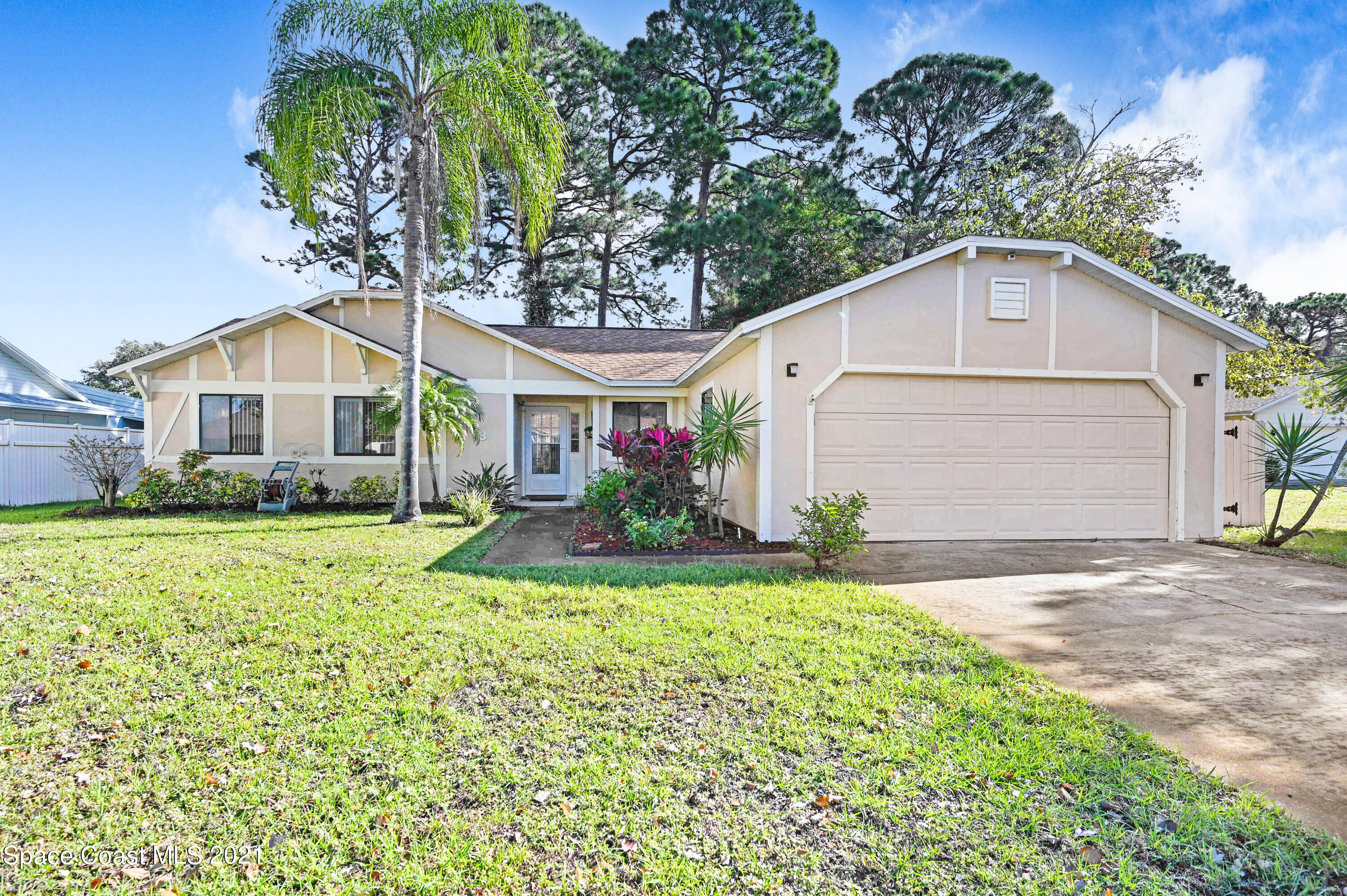 808 Pine Valley Court