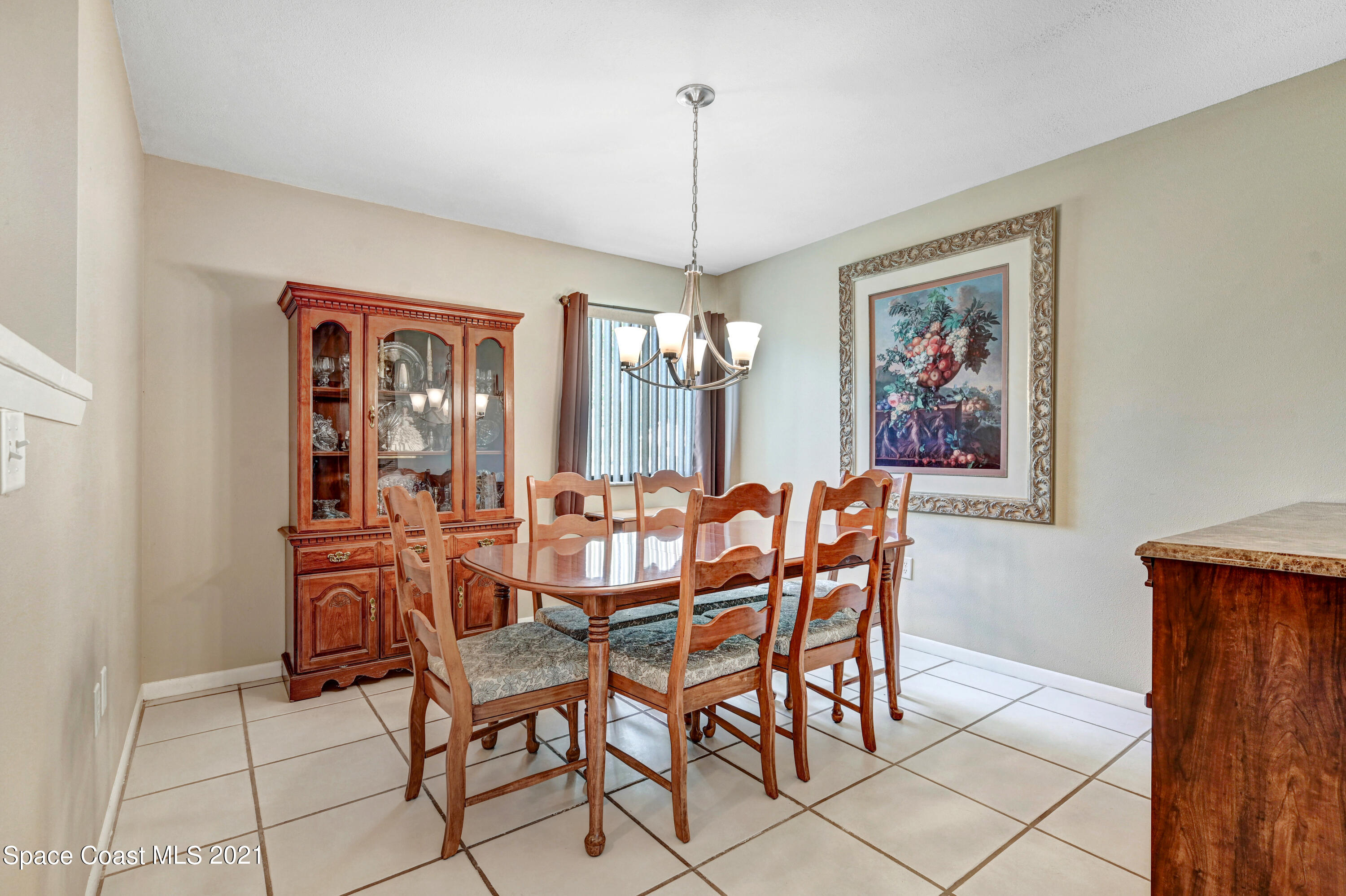 808 Pine Valley Court