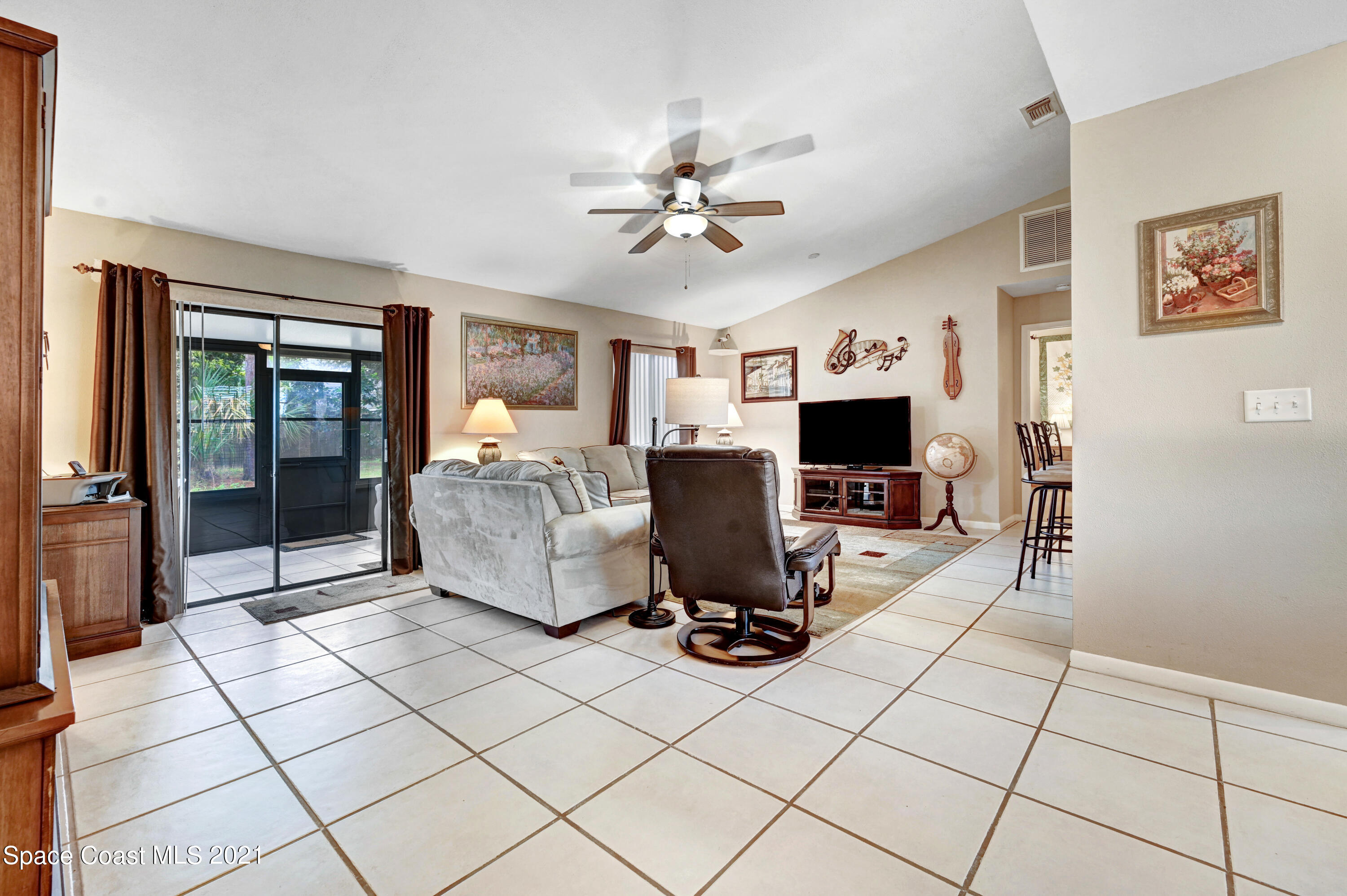 808 Pine Valley Court