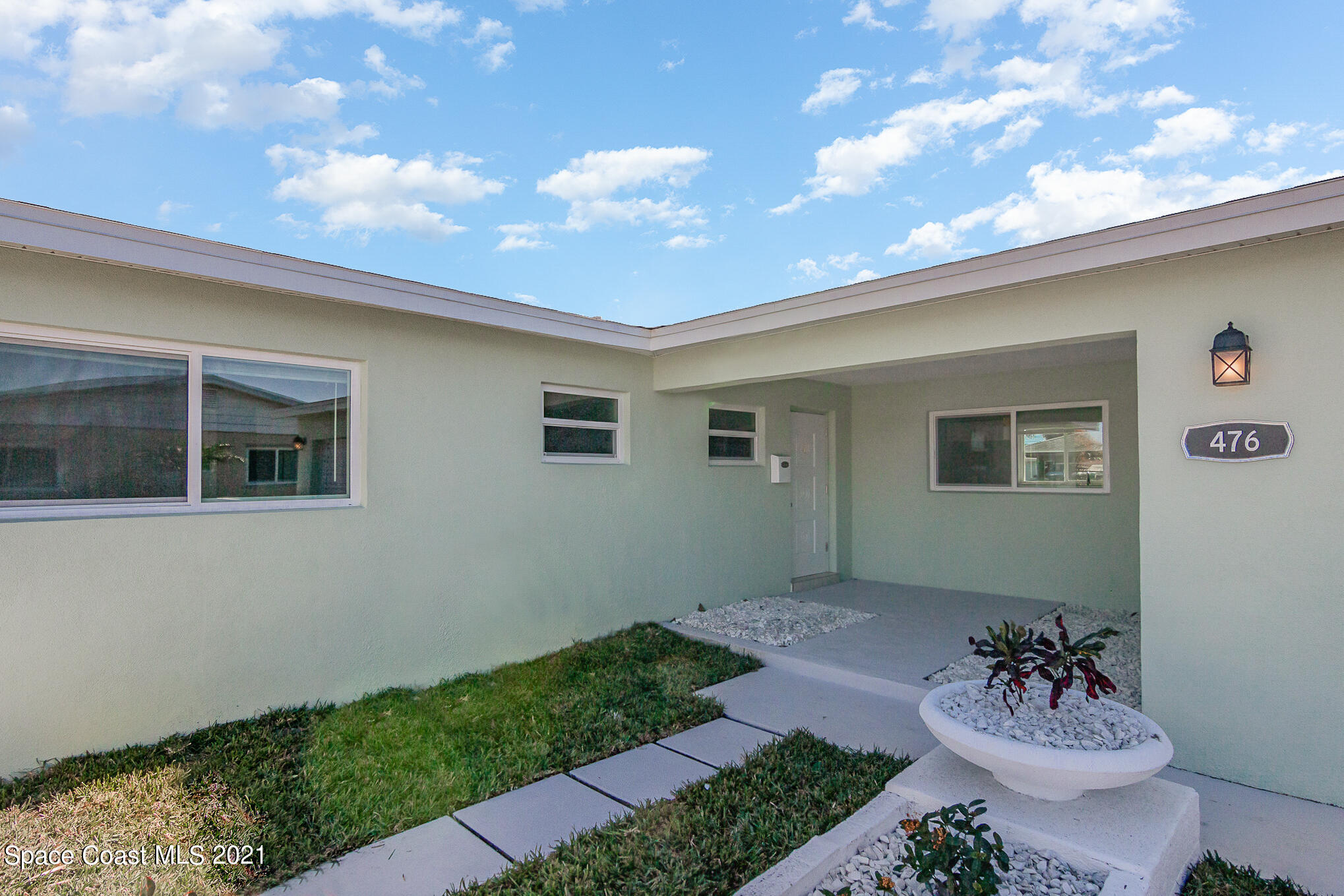 476 Cardinal Drive