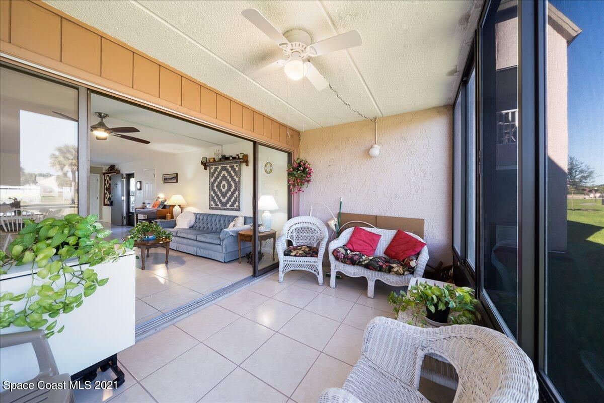 2727 N Wickham Road, 4-101