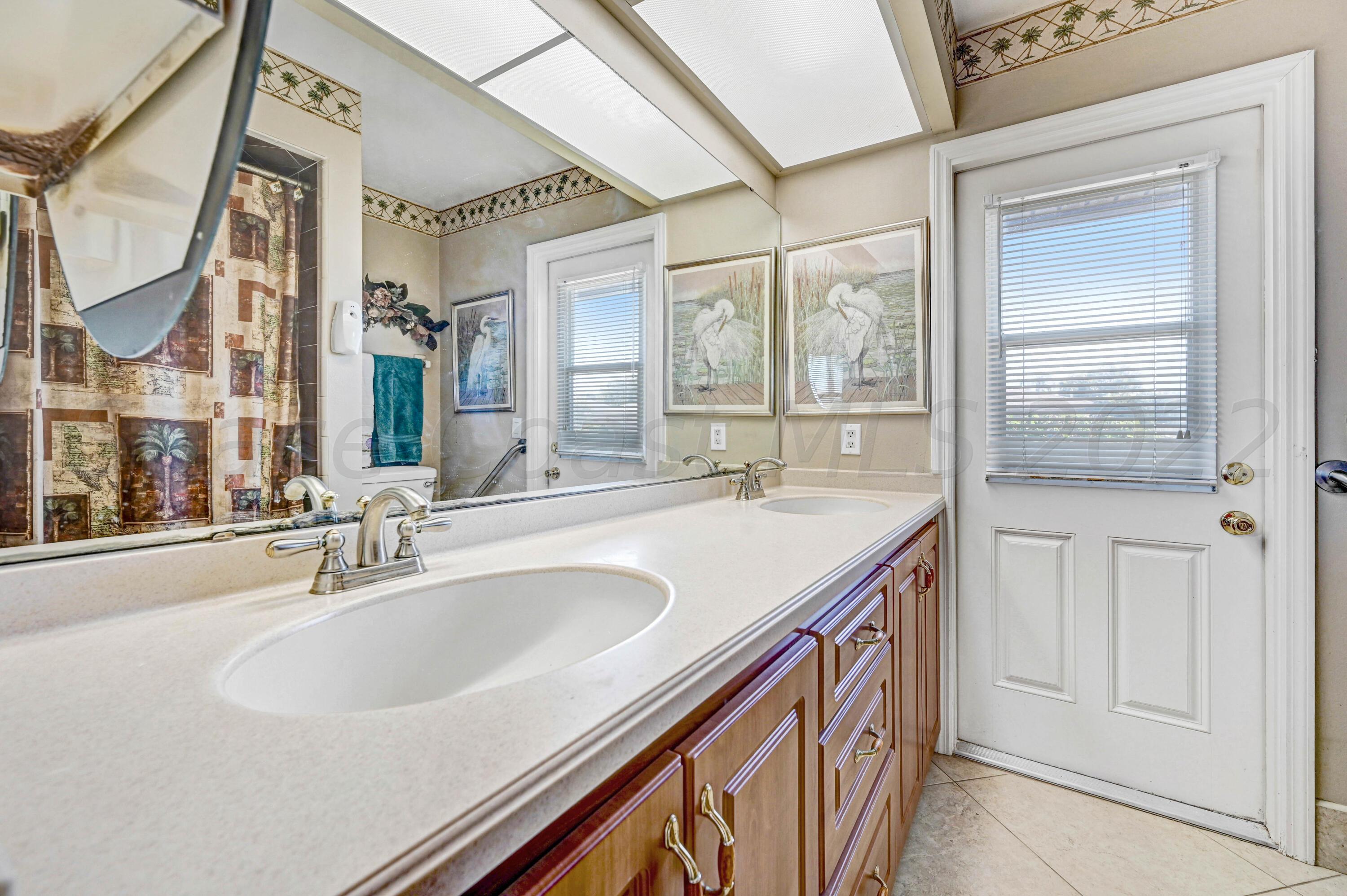 401 Carriage Road