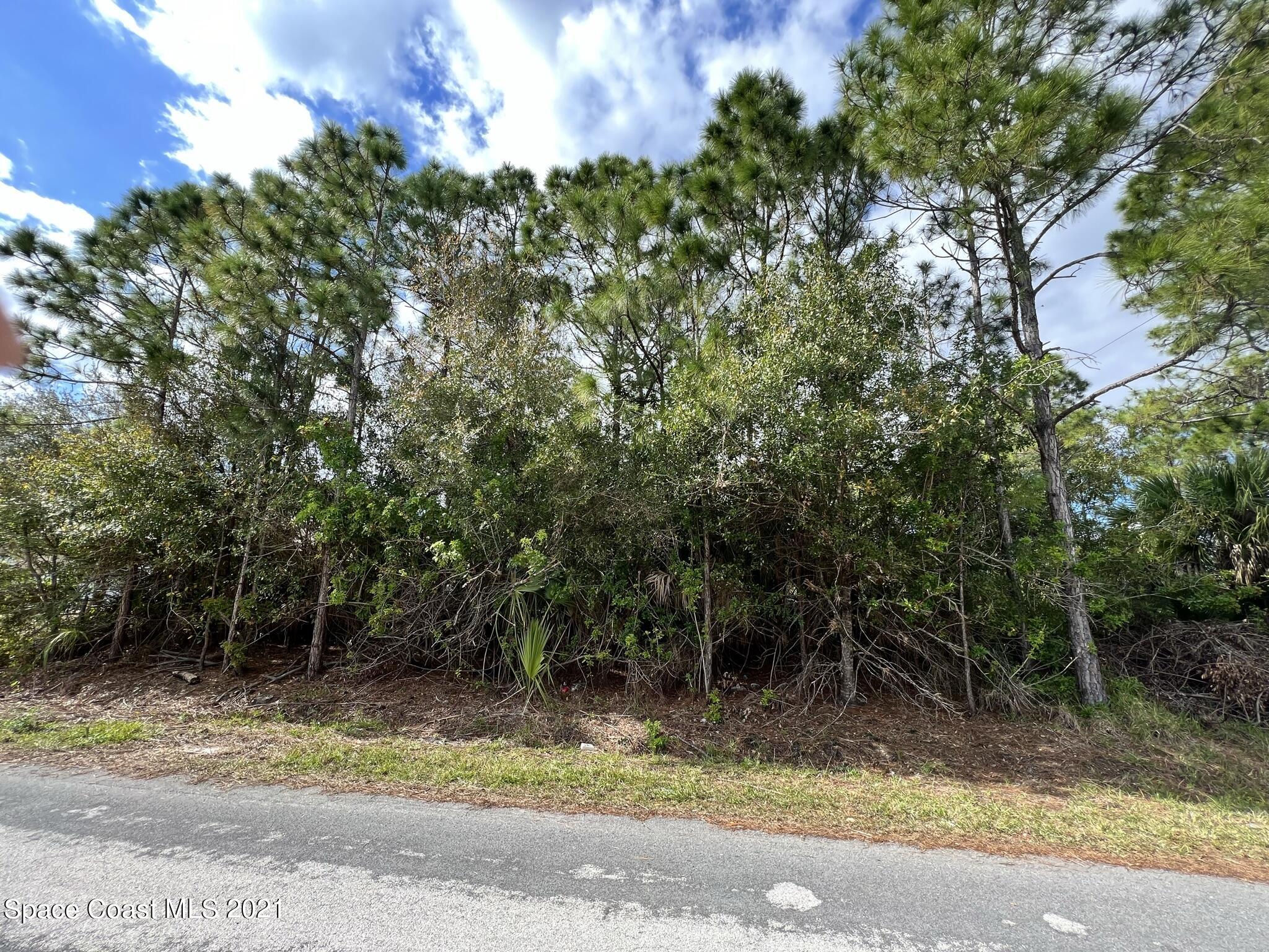 288 Delake Road NW