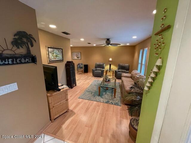 405 Crescent Drive