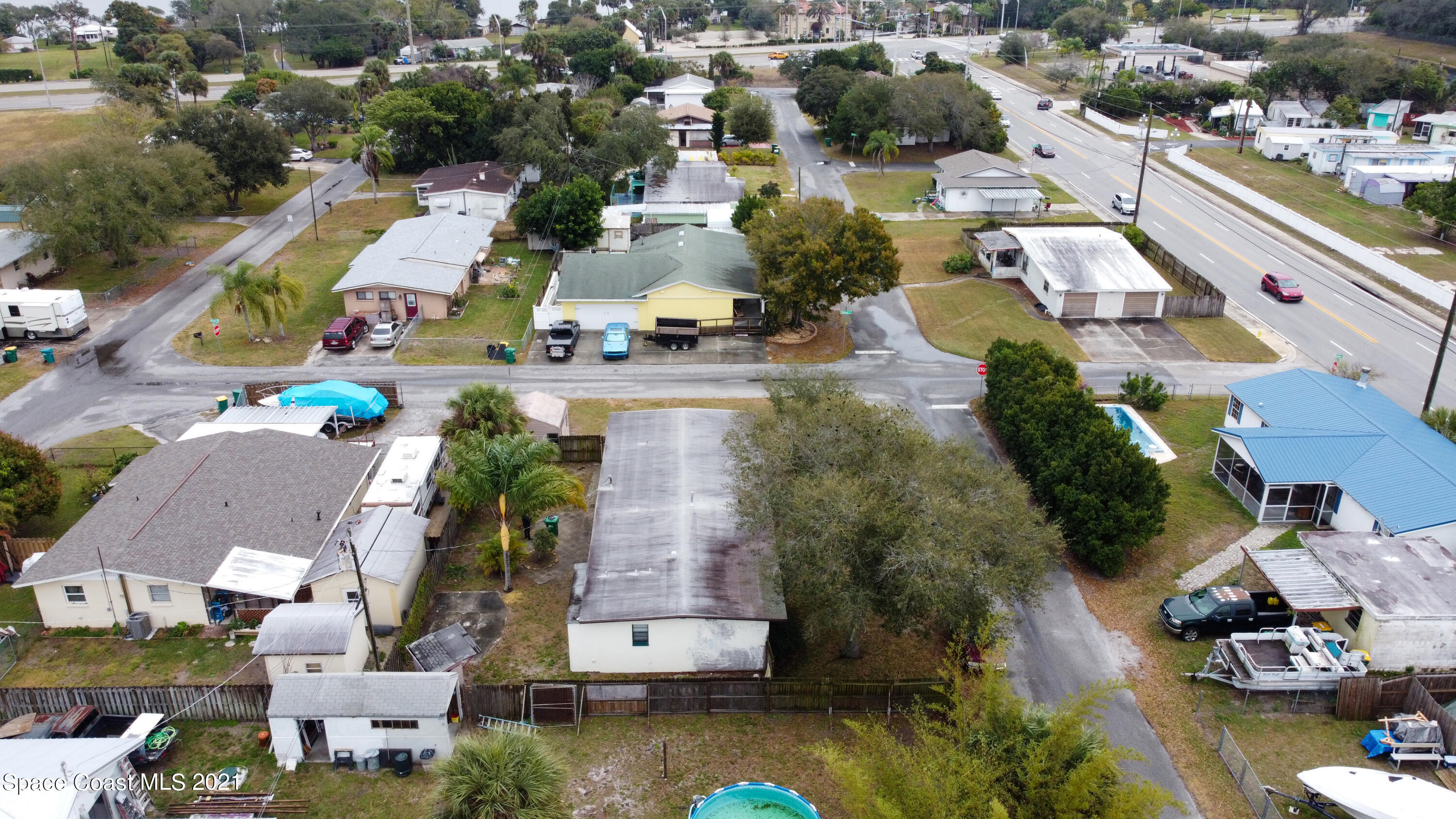 317 Live Oak Lane