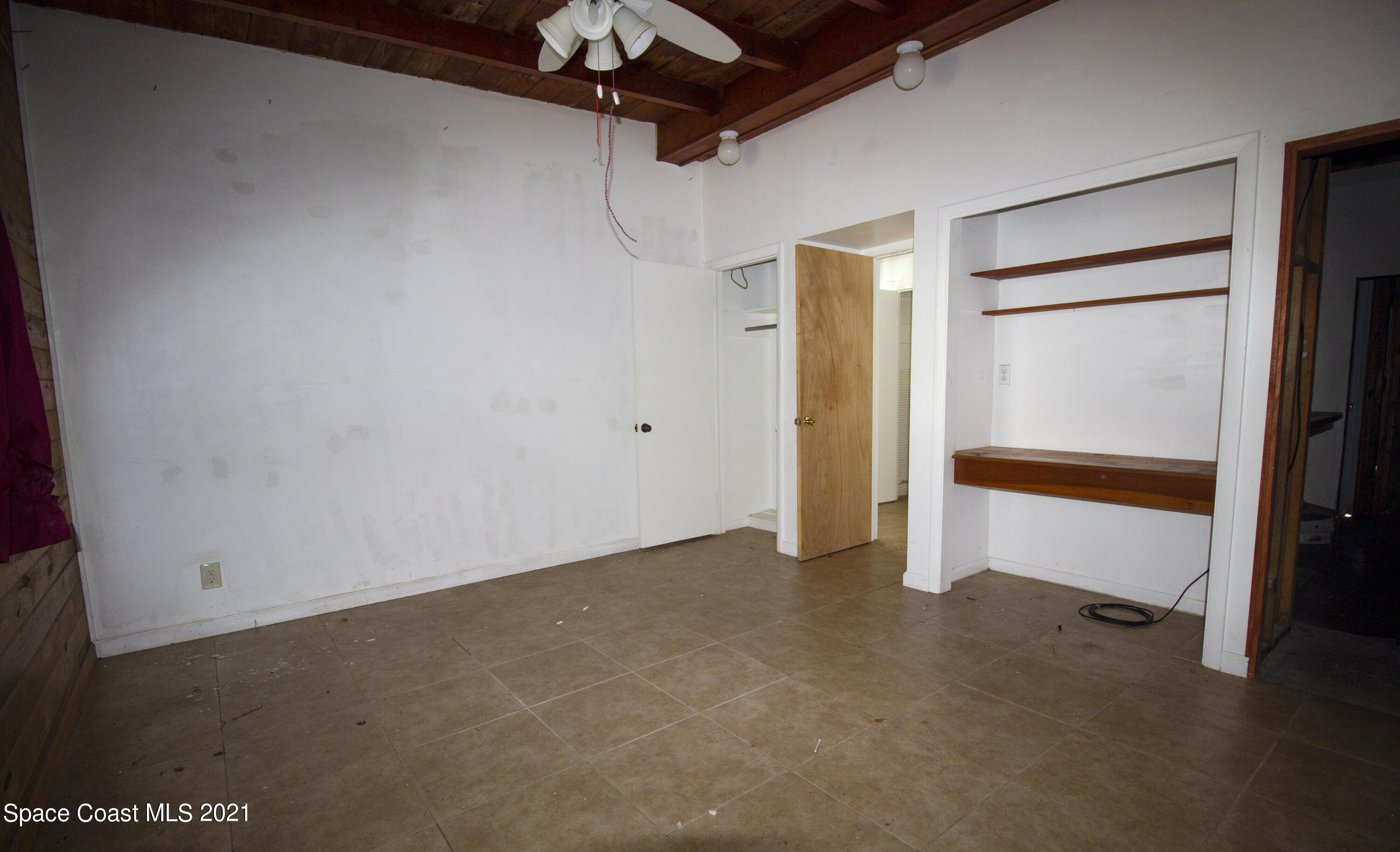 317 Live Oak Lane