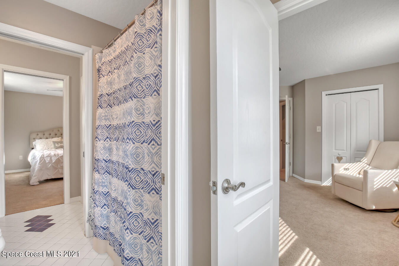 2135 River Oaks Court