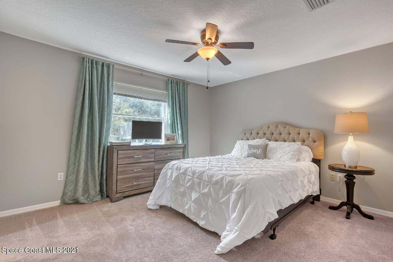 2135 River Oaks Court