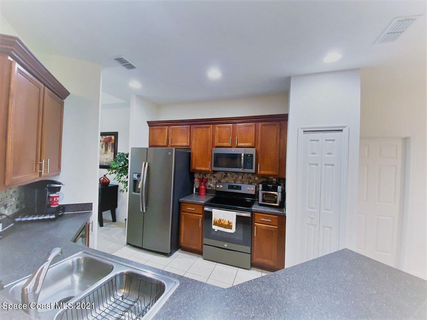 3643 Weatherfield Drive